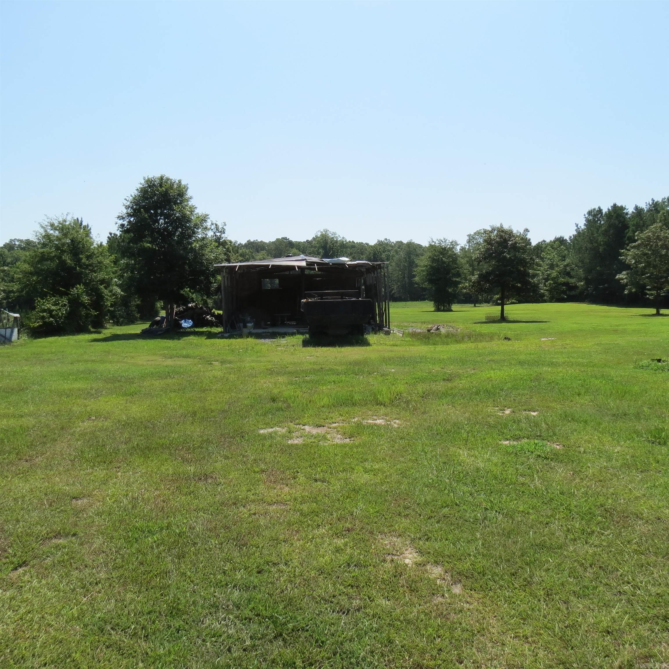 Metes & Bounds - Land