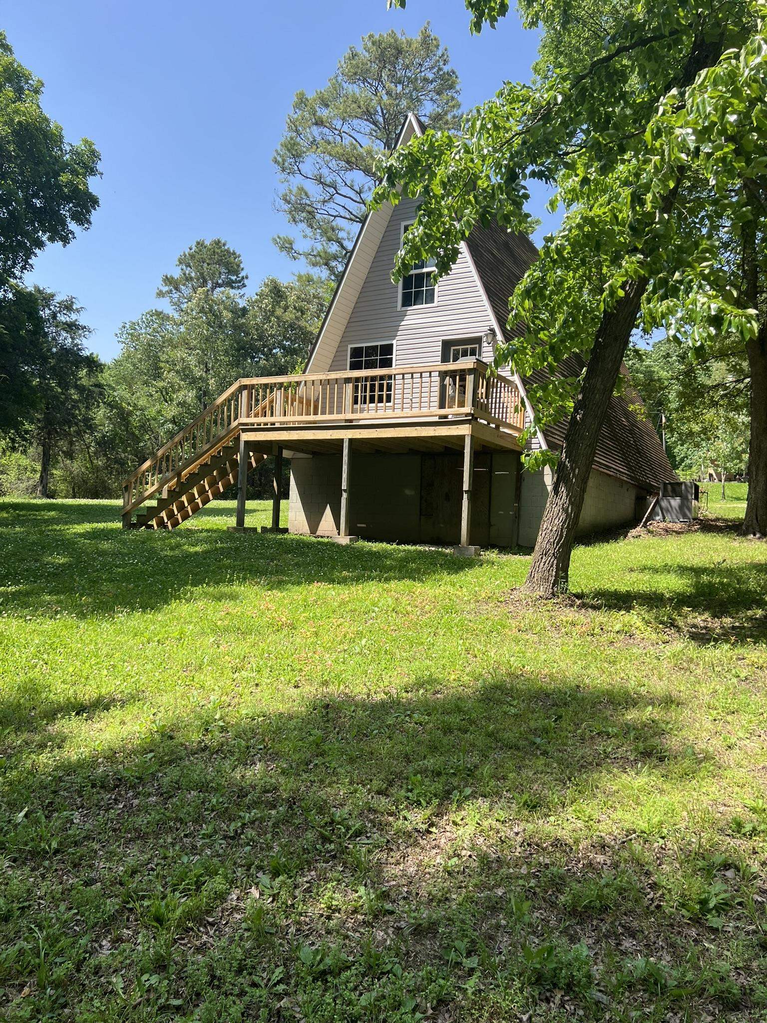 THE PINES - Residential