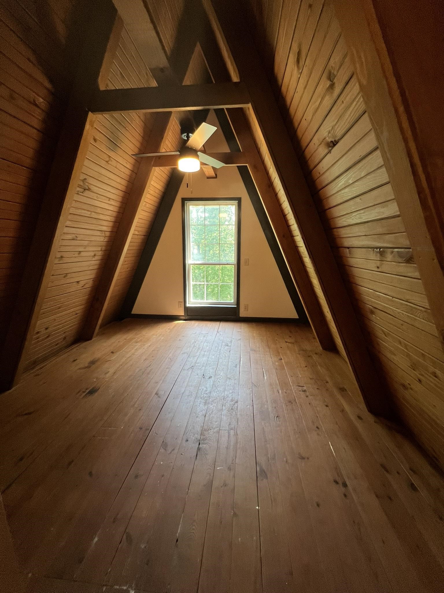 THE PINES - Residential