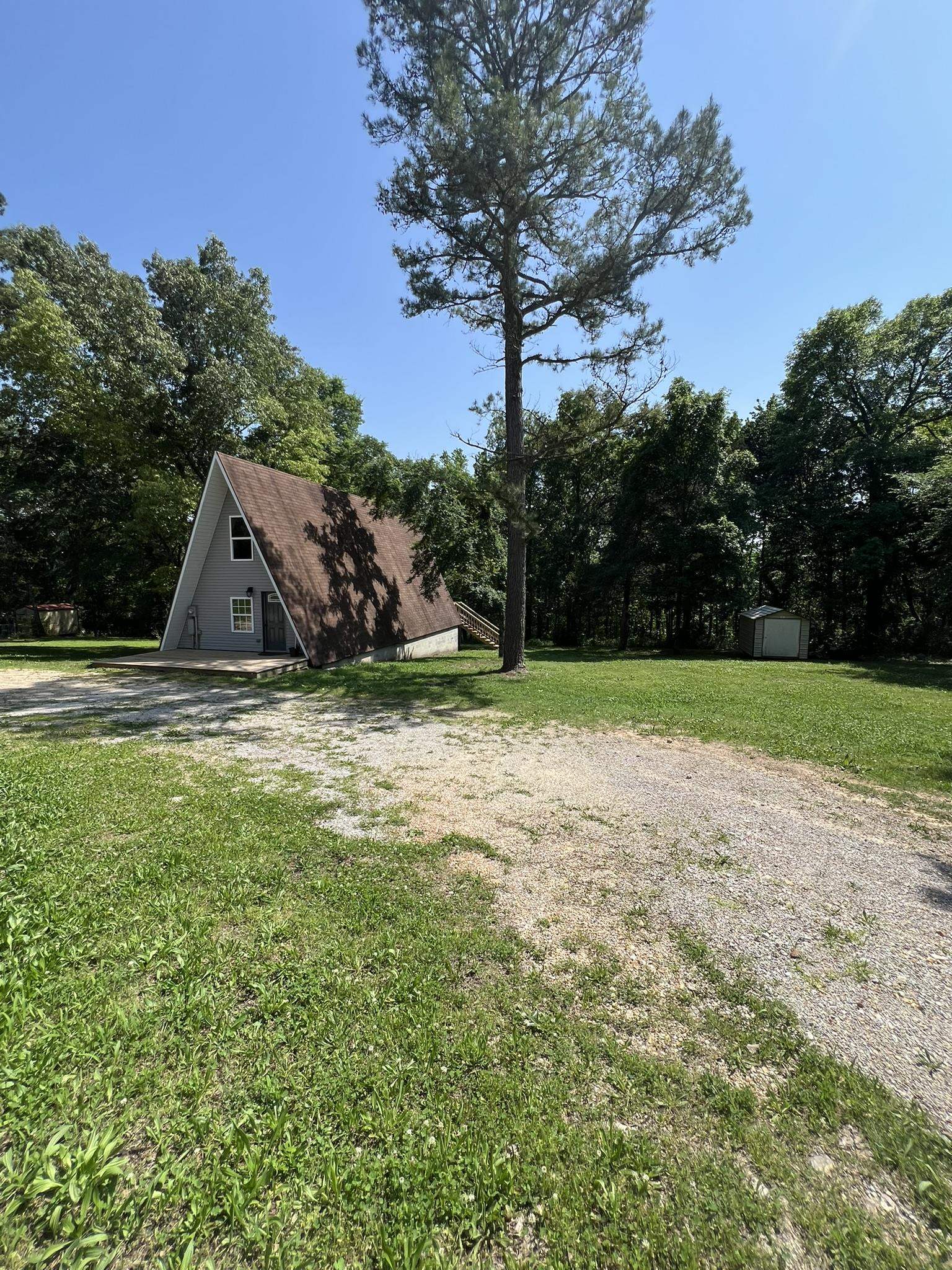 THE PINES - Residential