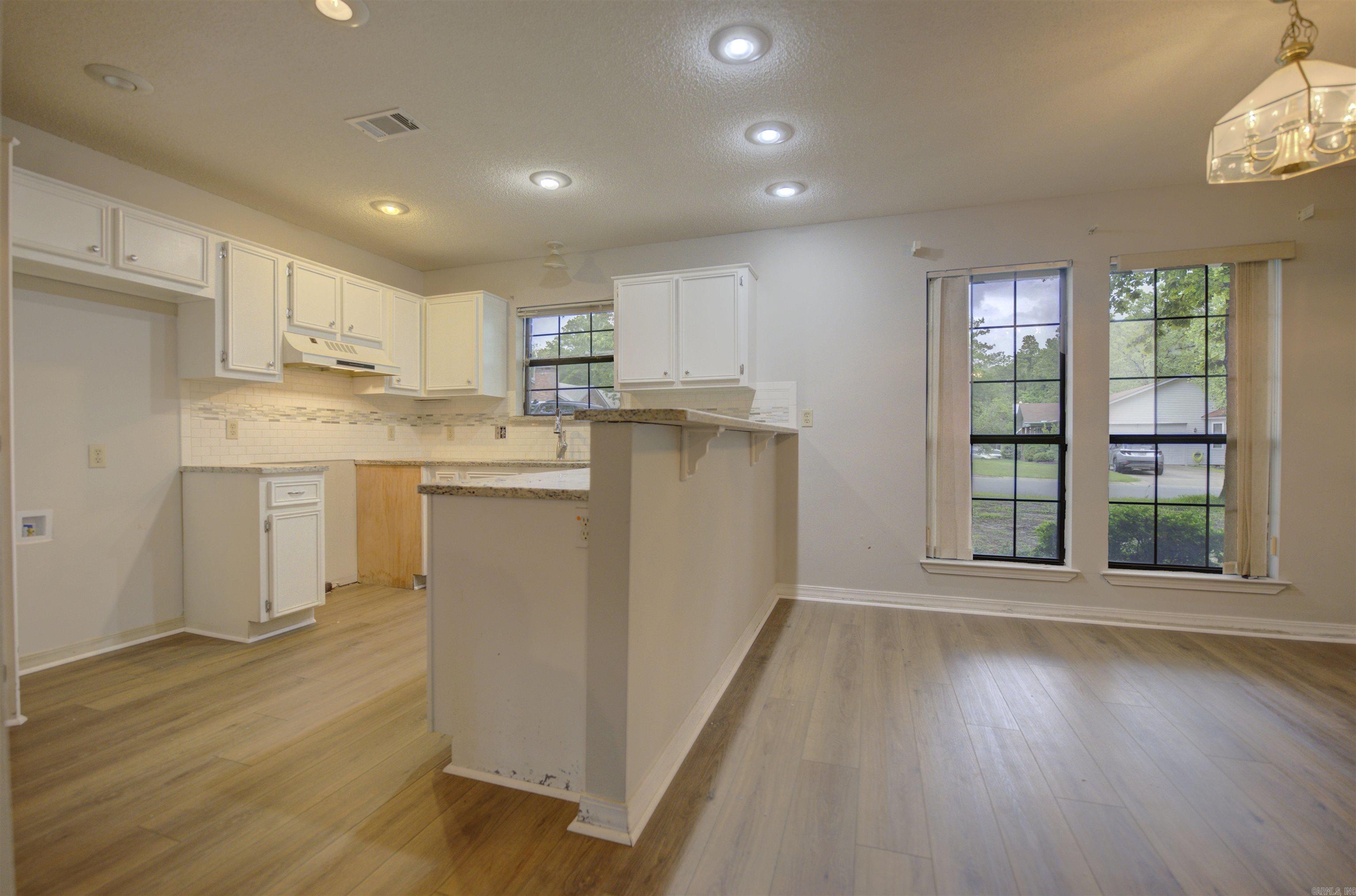 CEDAR RIDGE - Residential