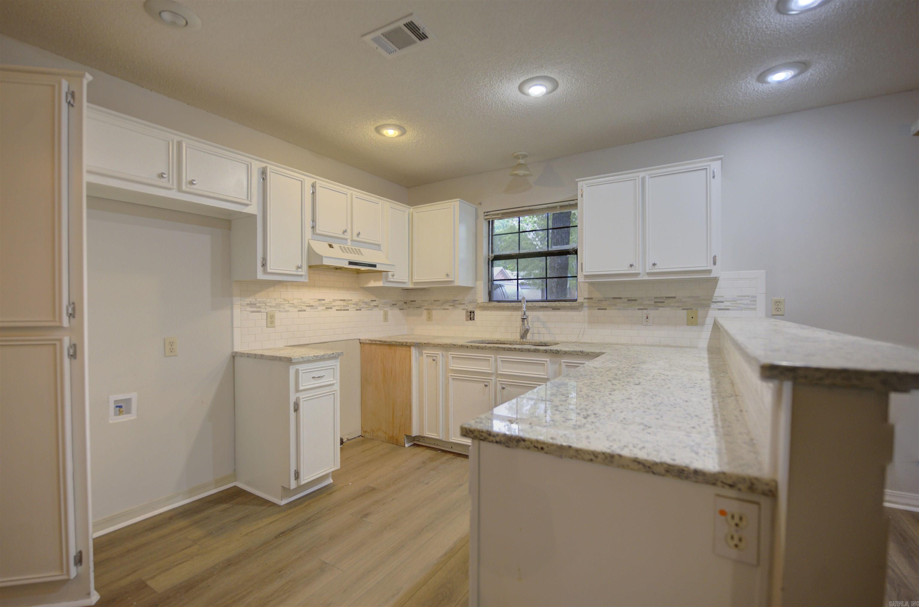 CEDAR RIDGE - Residential