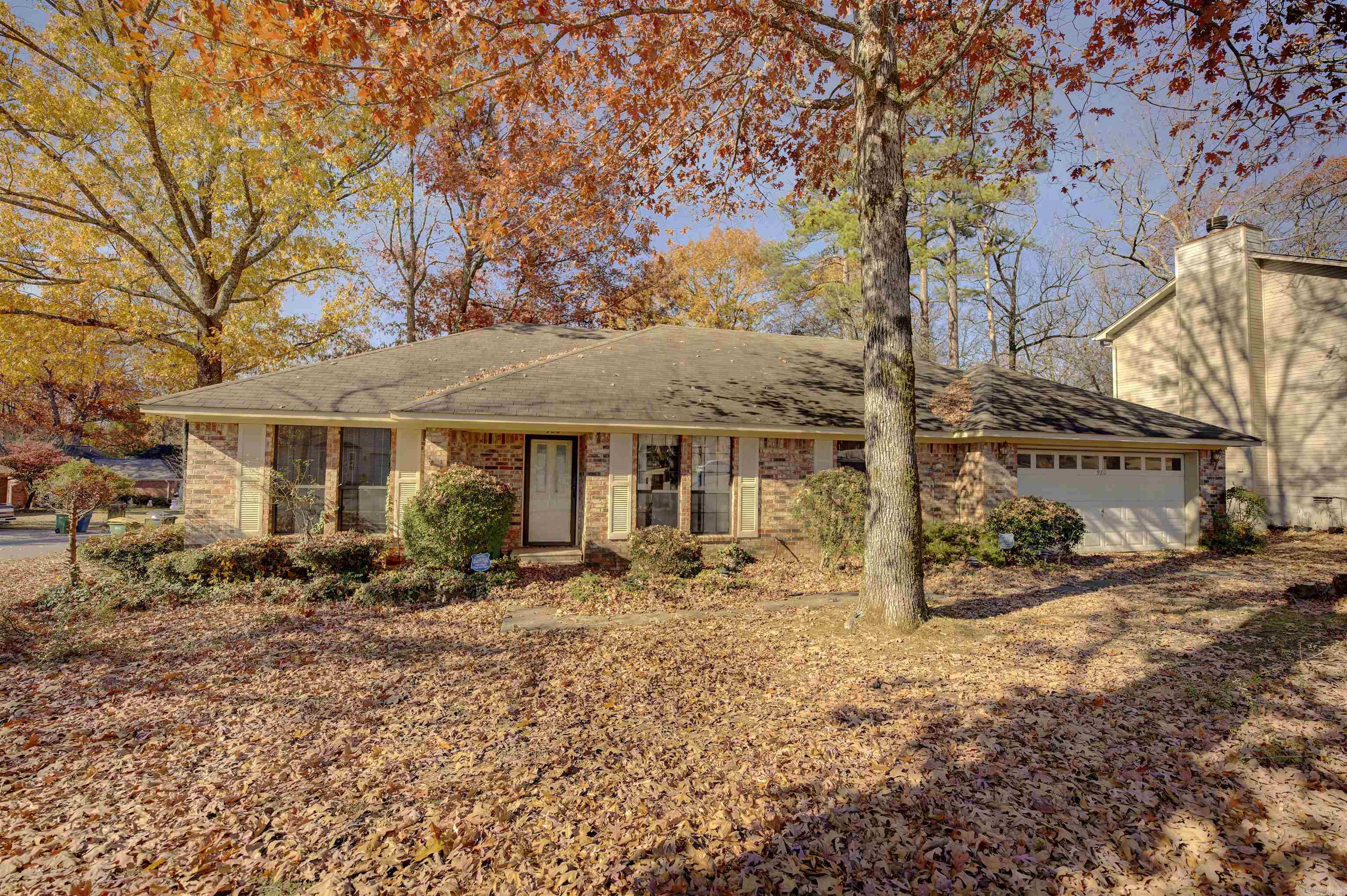 CEDAR RIDGE - Residential