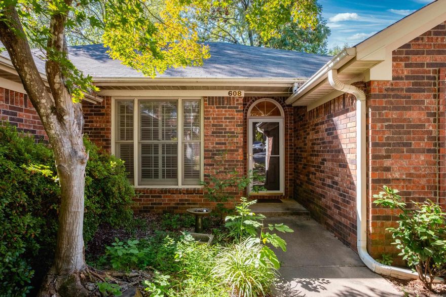 Great new price for a single level patio home with two car garage. Split bedroom layout with a generous sized living room with gas log fireplace and separate dining room and laundry room. Primary bedroom features plantation shutters, tray ceiling, generous sized bathroom with double vanities, jetted tub, separate shower and walk in closet.  Association fee covers use of Cambridge Place tennis courts, pool and clubhouse and trash pick-up. Priced to allow room for cosmetic updates and personal preferences. Refrigerator, Washer/Dryer to convey.  Selling the property AS-IS, no seller property disclosure.  Priced to allow room for someone to make updates.