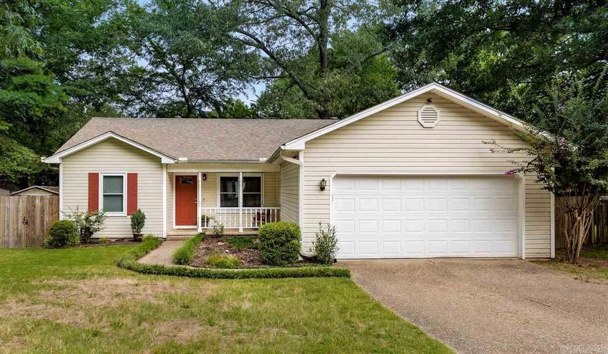 Move-in ready loaded w/updates, large fully fenced, private, level lot, wood look laminate & tile floors throughout, open floor plan combines kitchen, den, & eat-in area under wood beamed cathedral ceiling, new 2014 energy efficient windows, 50 year transferable warranty, 2020 fresh paint, new interior doors, expanded deck, new light fixtures, pulls & travertine backsplash. Remodeled master bath, dbl vanity, subway tile, walk-in shower, blinds, fans, gutters, combo laundry/pantry, security cameras.