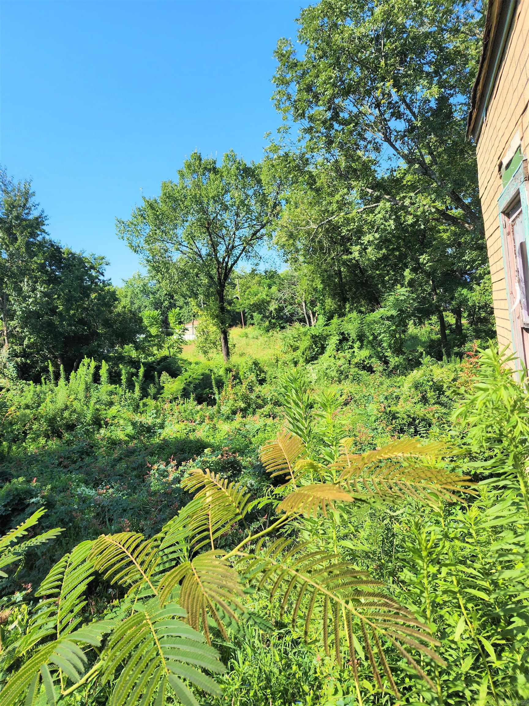 Mena Original - Residential