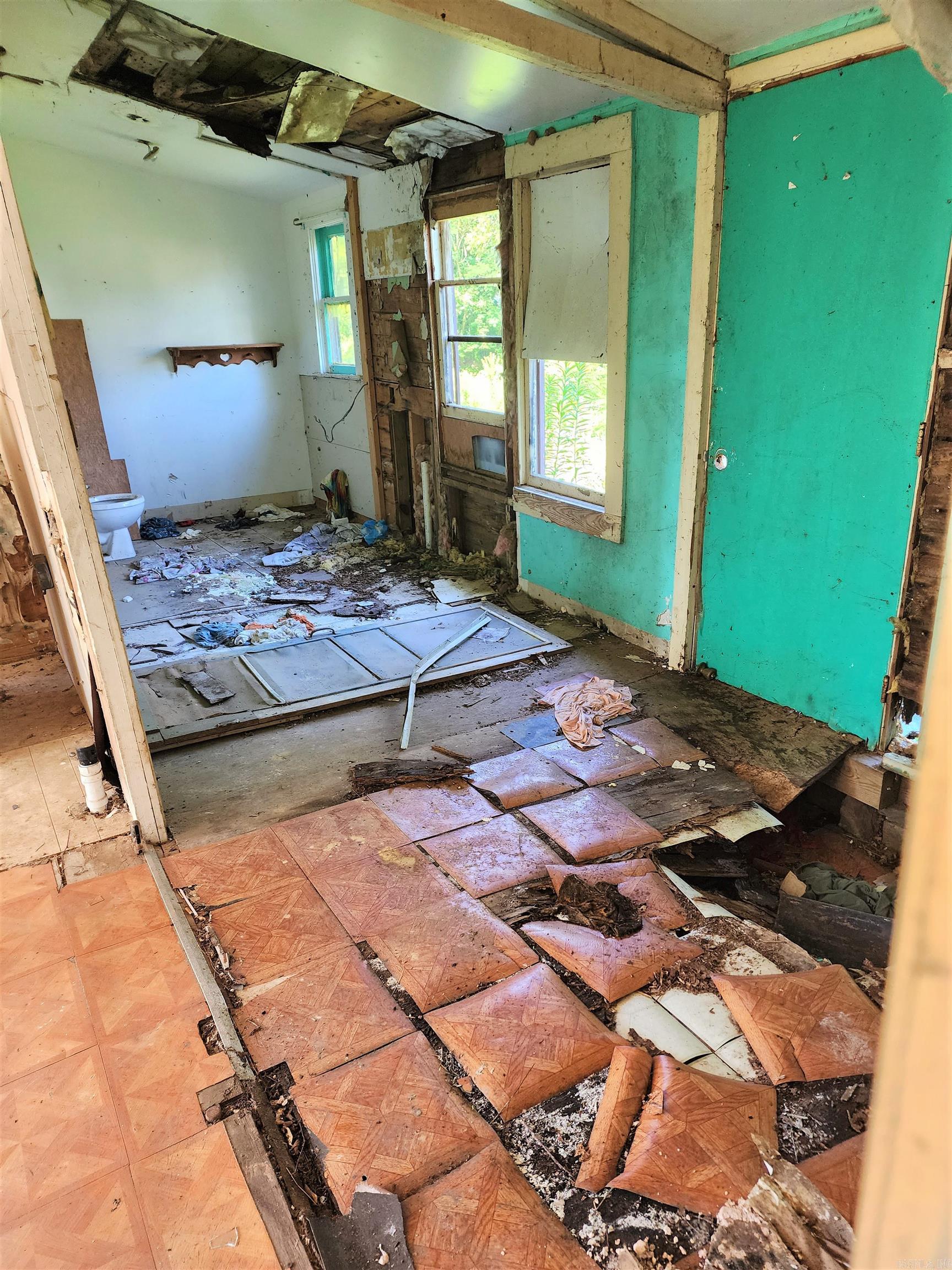 Mena Original - Residential