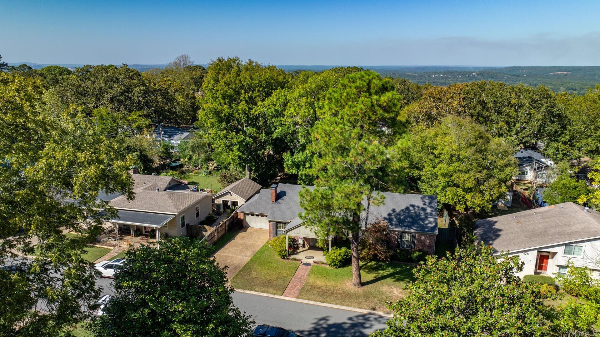 CAMMACK WOODS - Residential