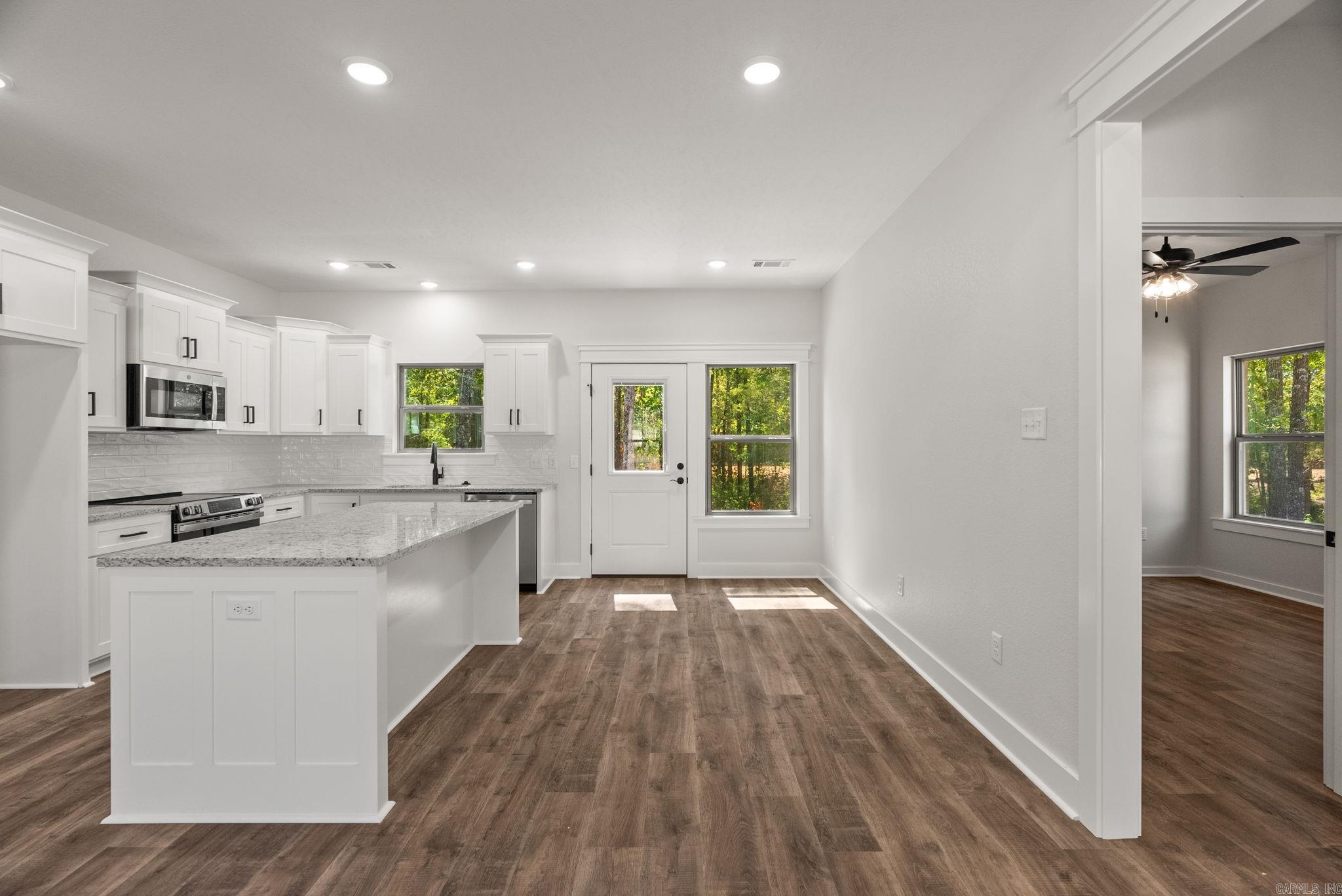 SUMMER WOODS - PHASE 1 - Residential