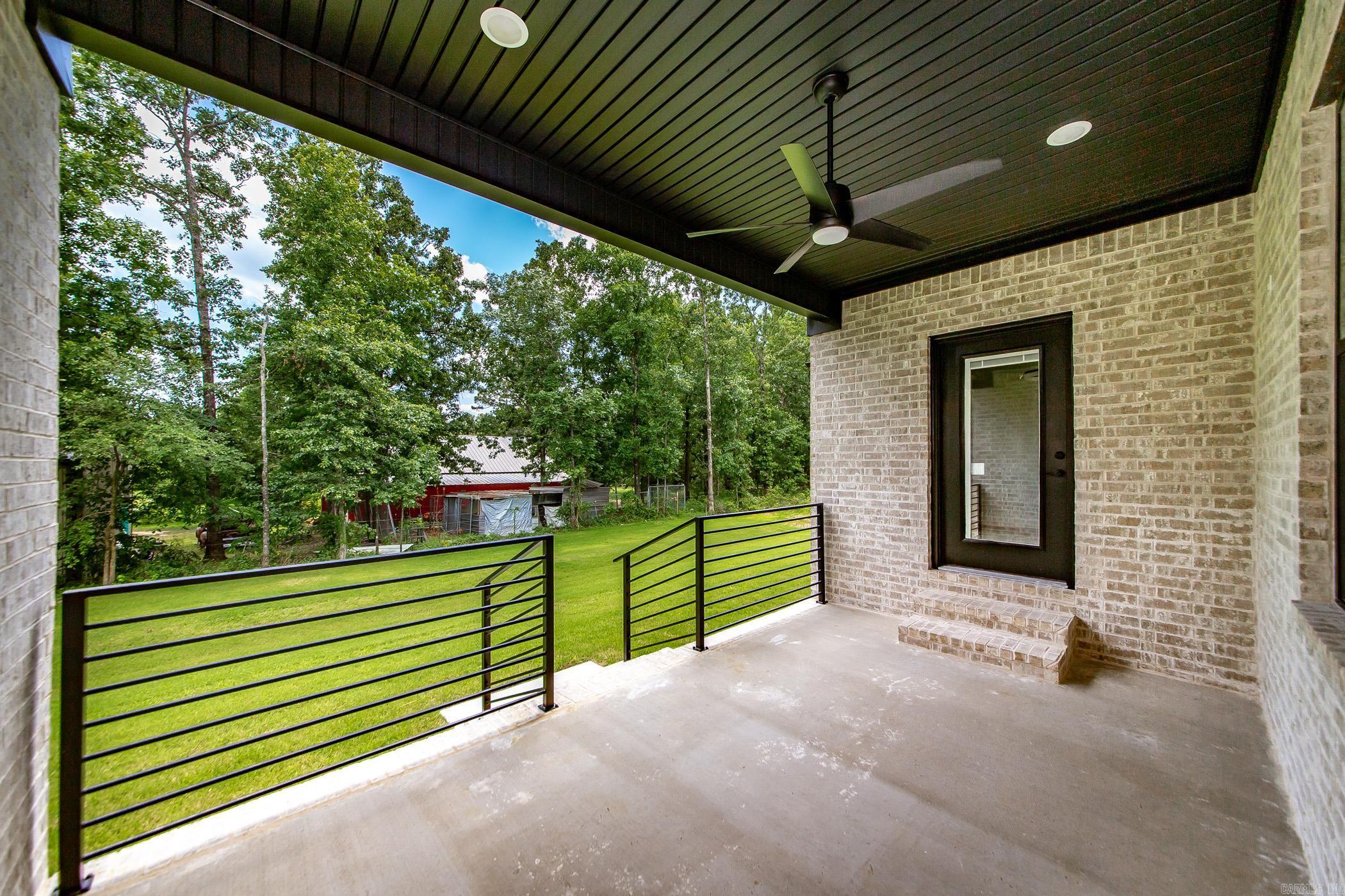 HIDDEN VALLEY ESTATES - Residential