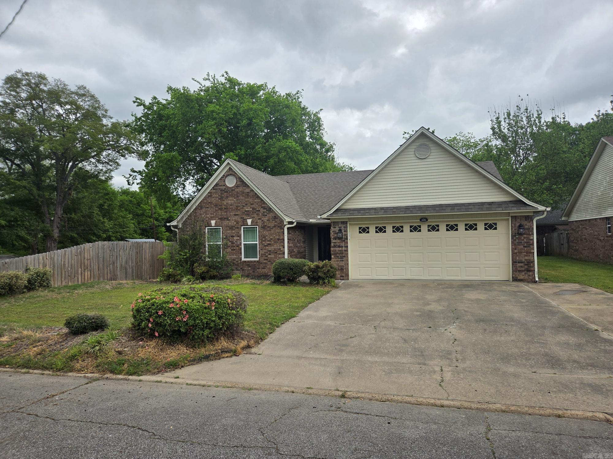 SEARCY ORIGINAL - Residential