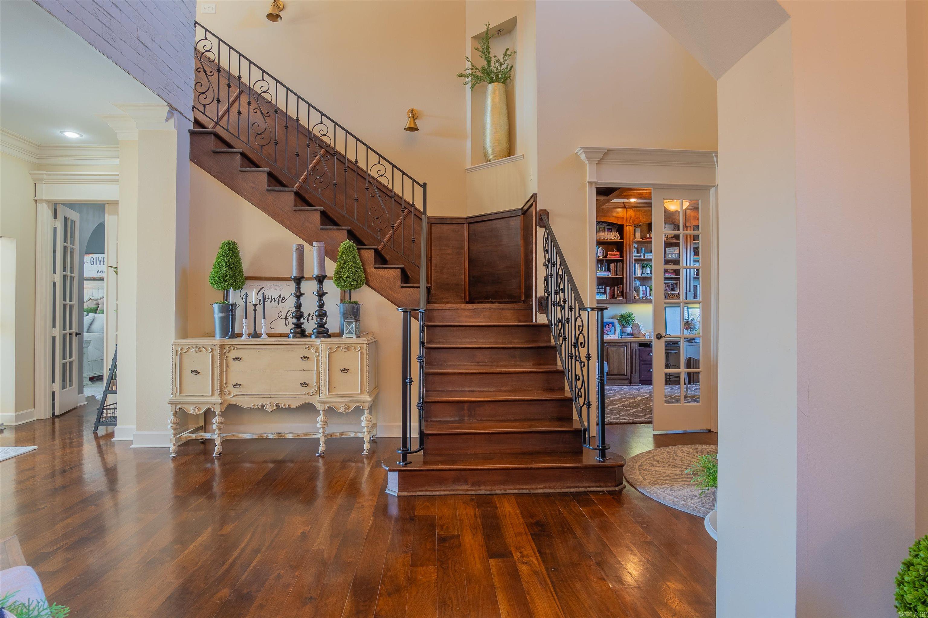 GREYSTONE - Residential
