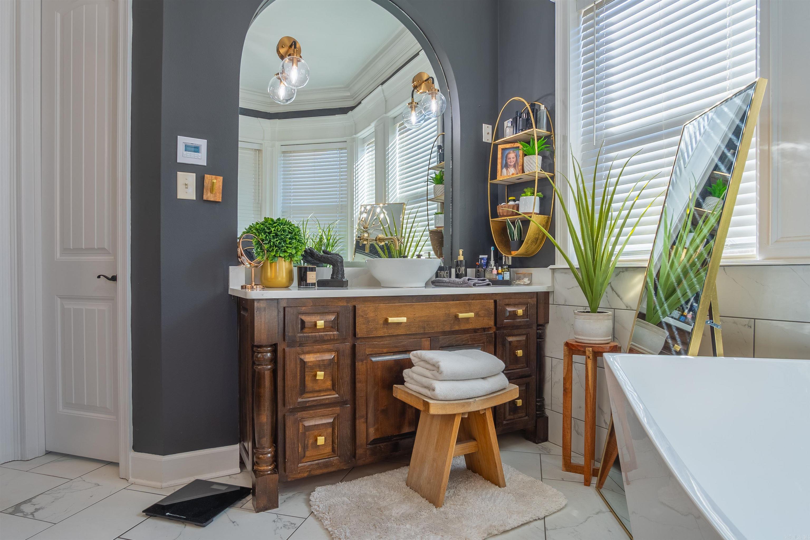 GREYSTONE - Residential