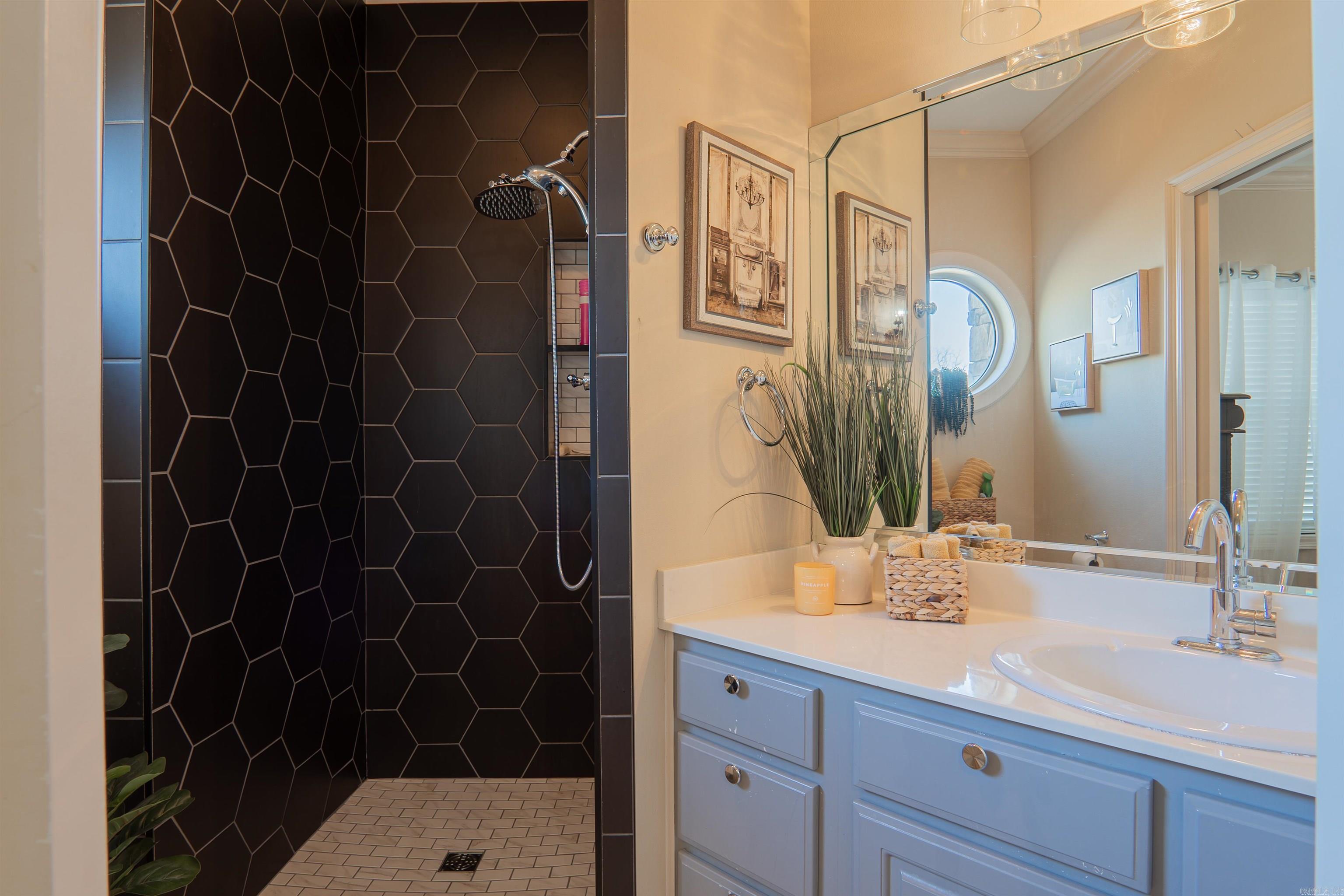 GREYSTONE - Residential