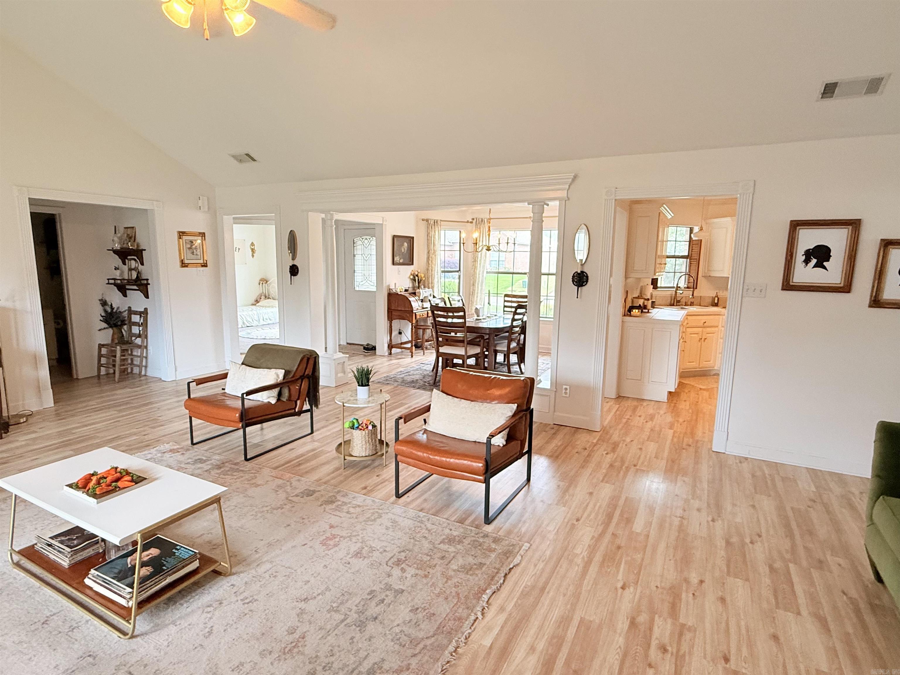 TURTLE CREEK - Residential