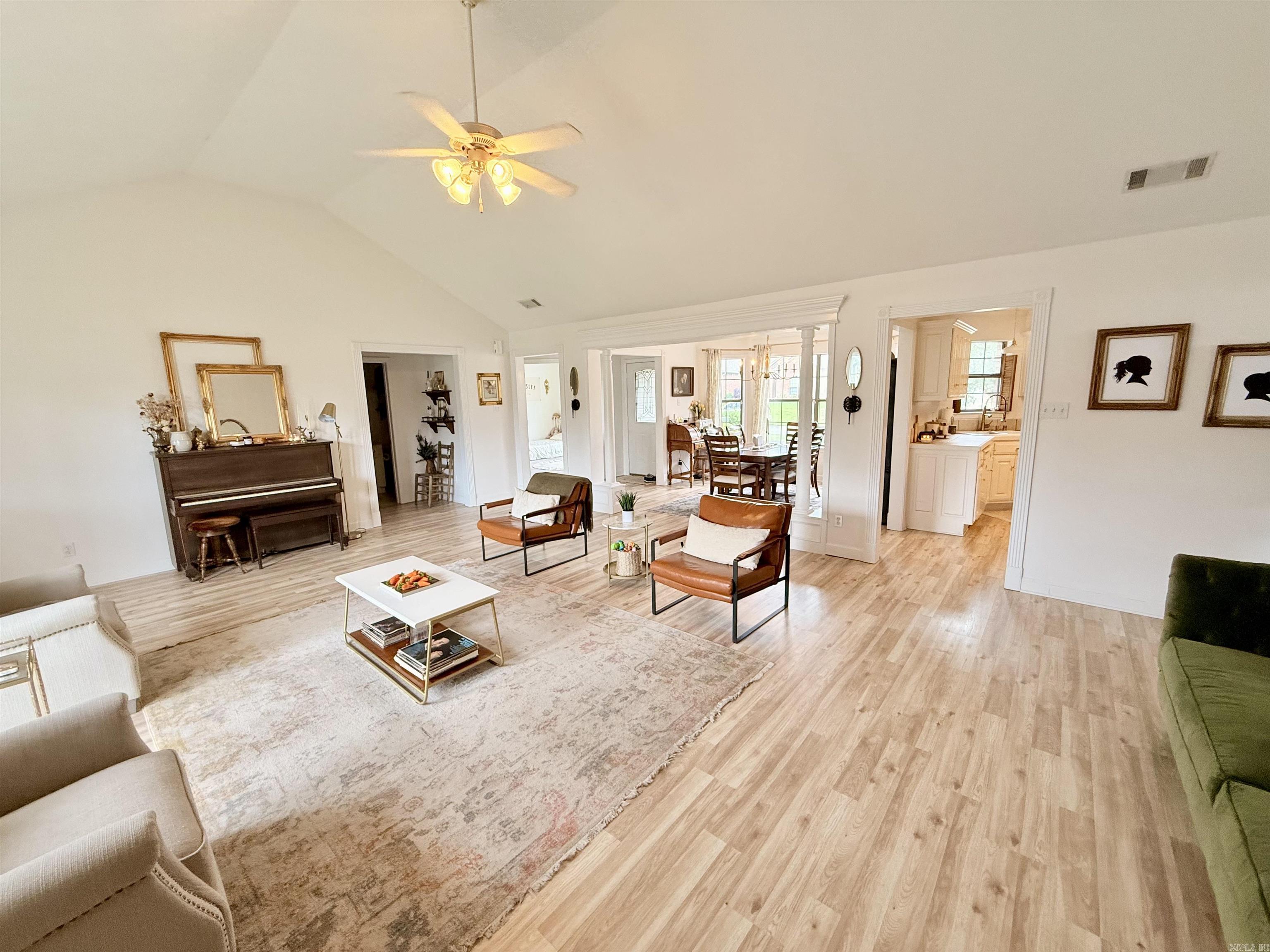 TURTLE CREEK - Residential