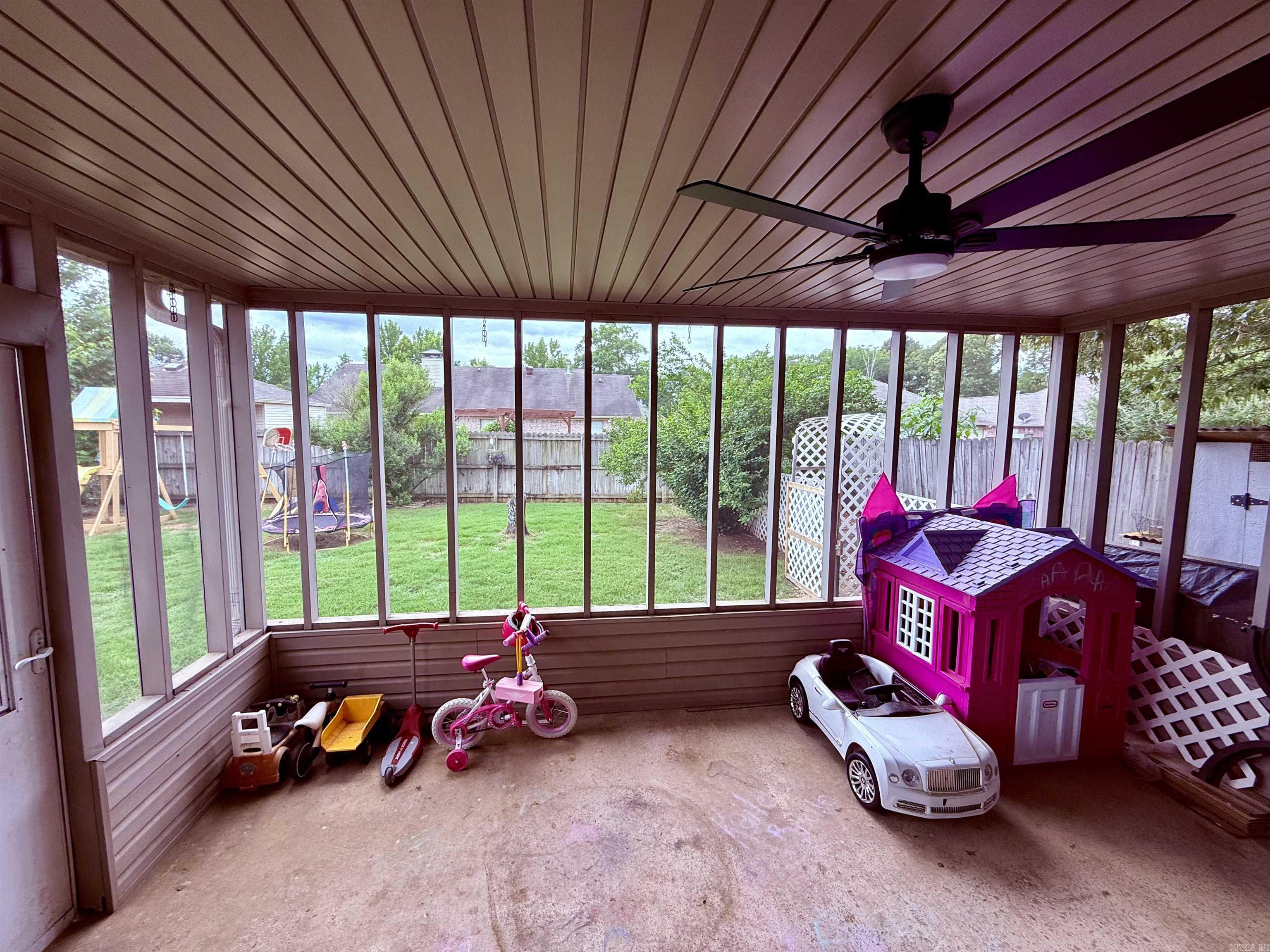 TURTLE CREEK - Residential