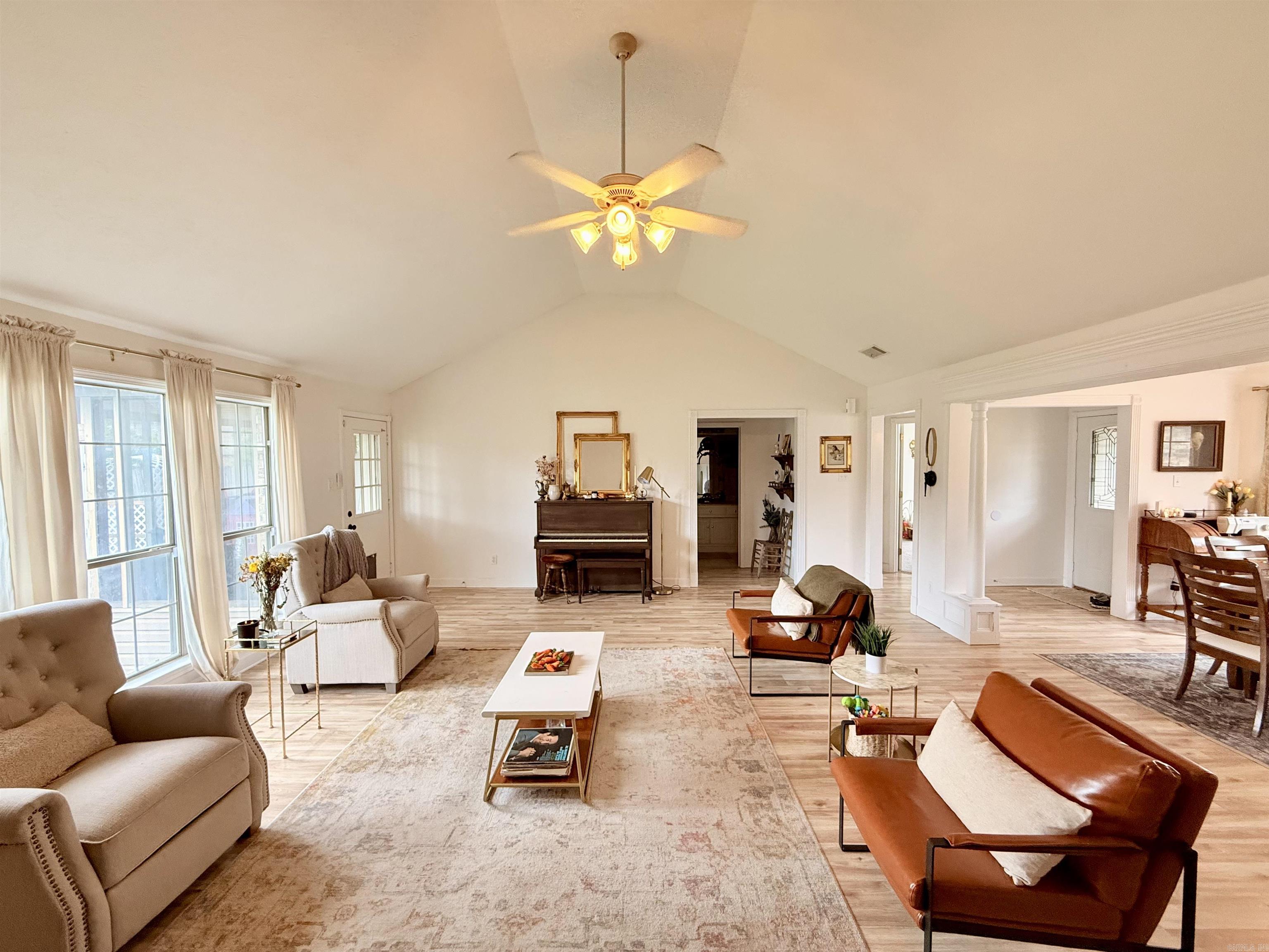 TURTLE CREEK - Residential