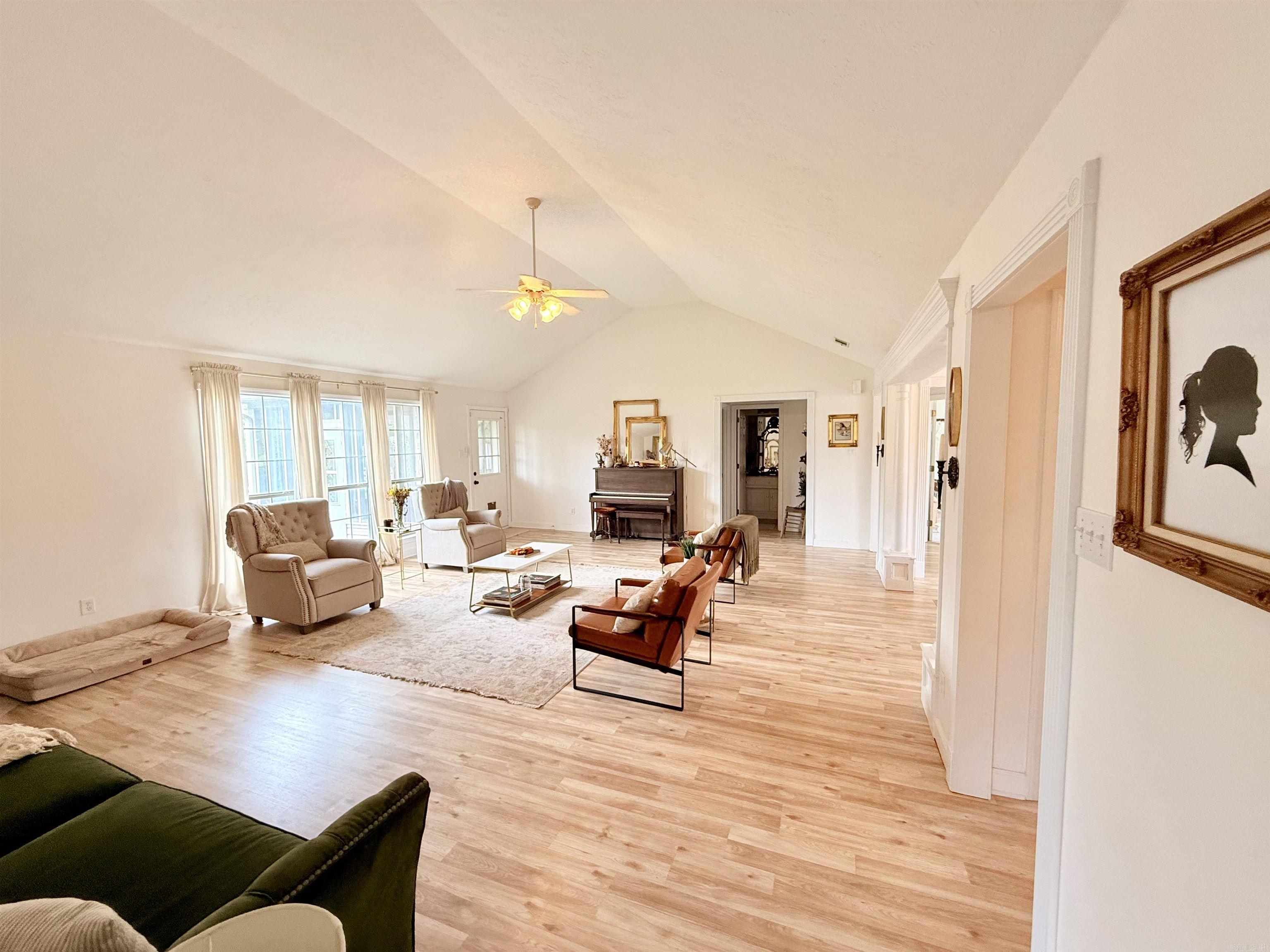 TURTLE CREEK - Residential