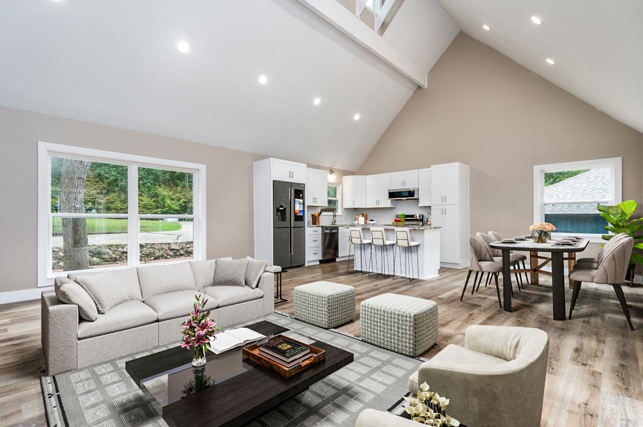 DIAMONDHEAD - Residential