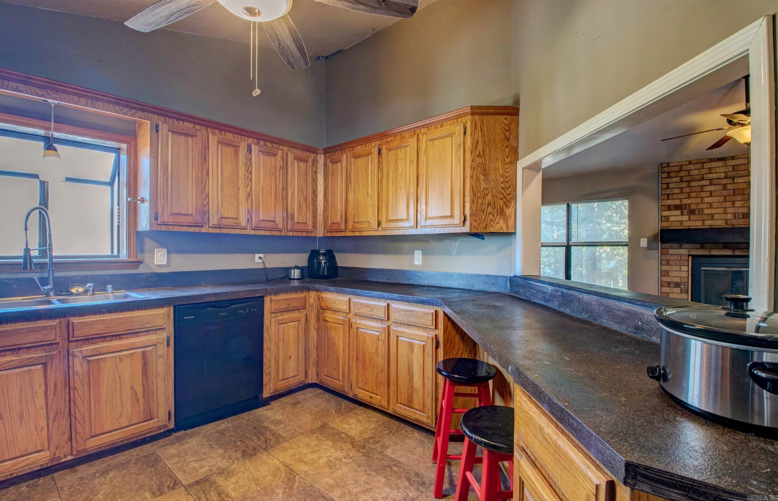 WOODLAND HEIGHTS ADDITION - Residential