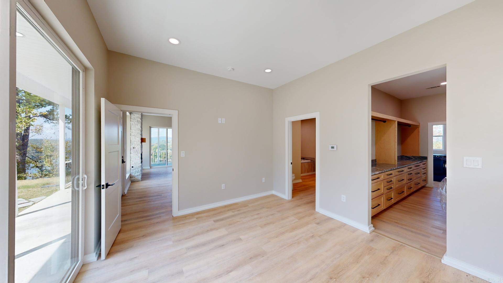 DIAMONDHEAD - Residential