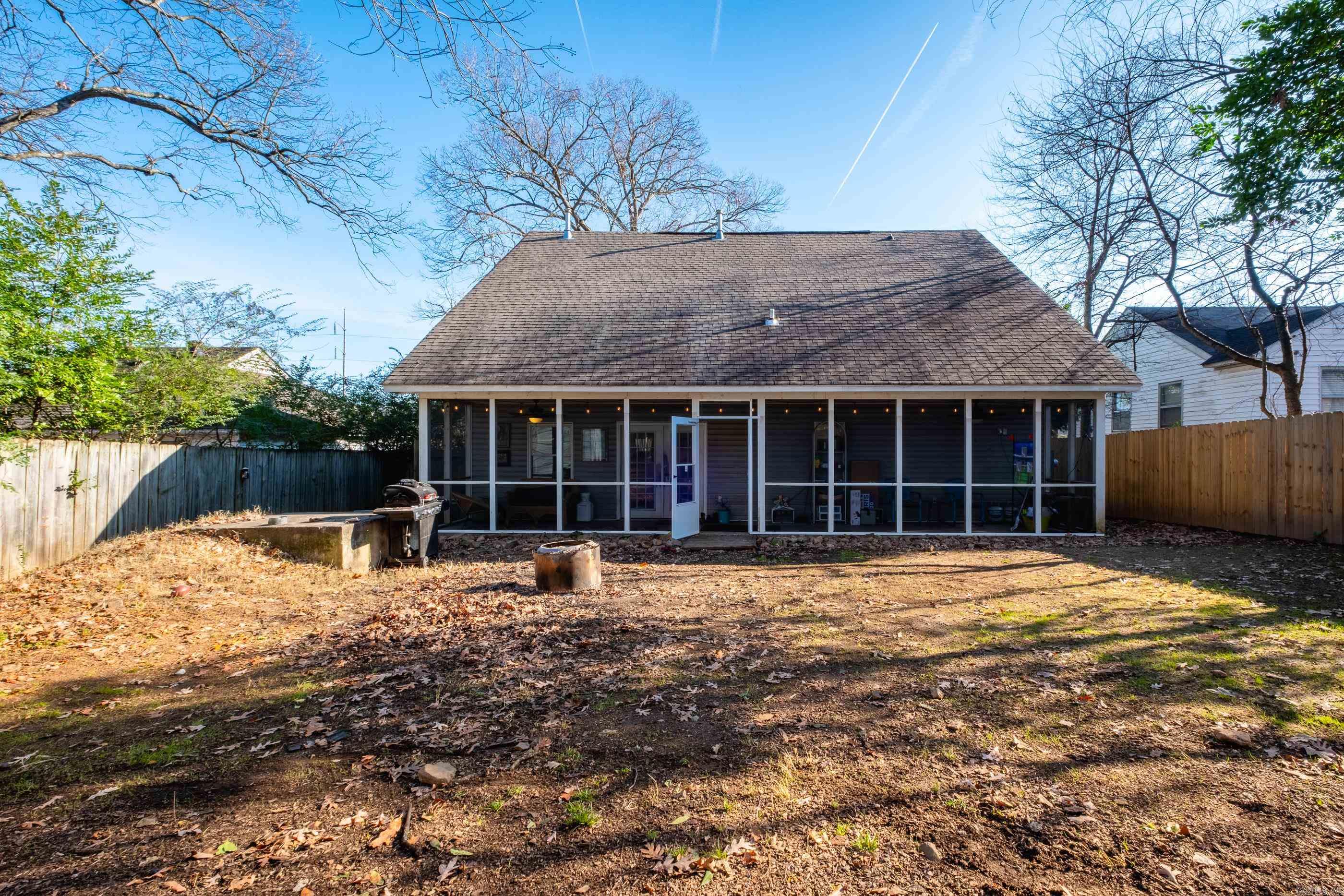 RIVERSIDE PLOT - Residential