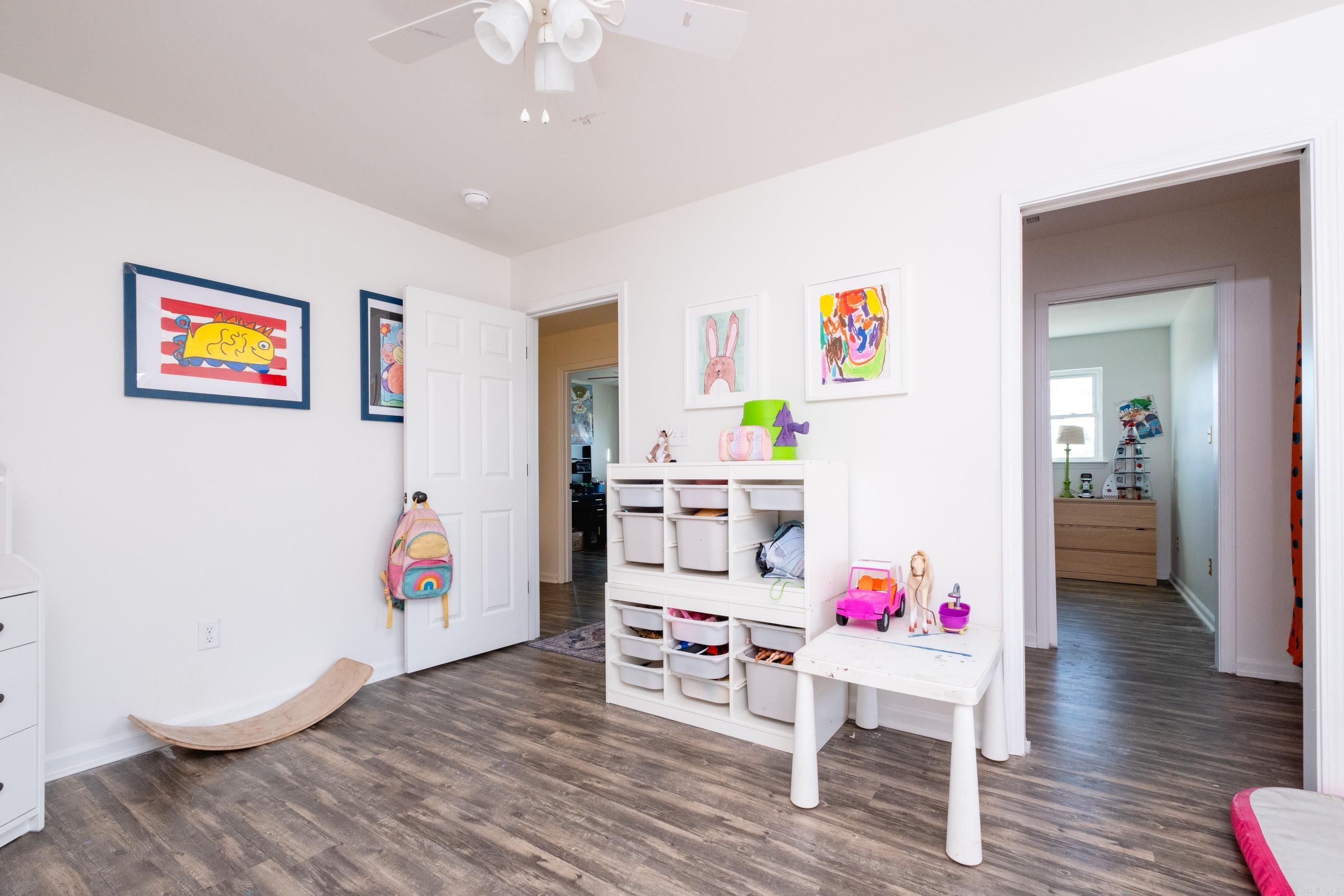 RIVERSIDE PLOT - Residential