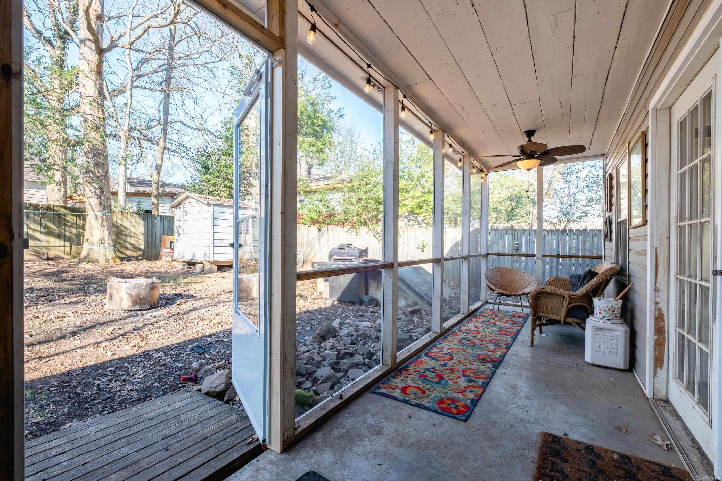 RIVERSIDE PLOT - Residential