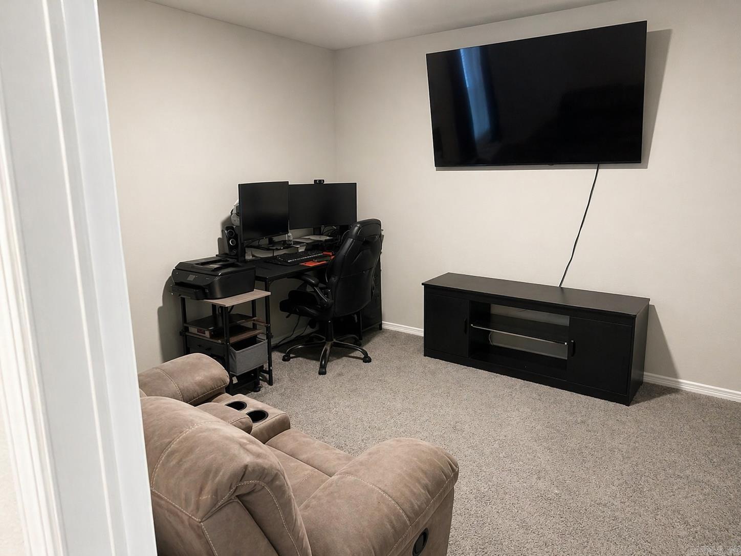 WHITE OAK CROSSING - Residential