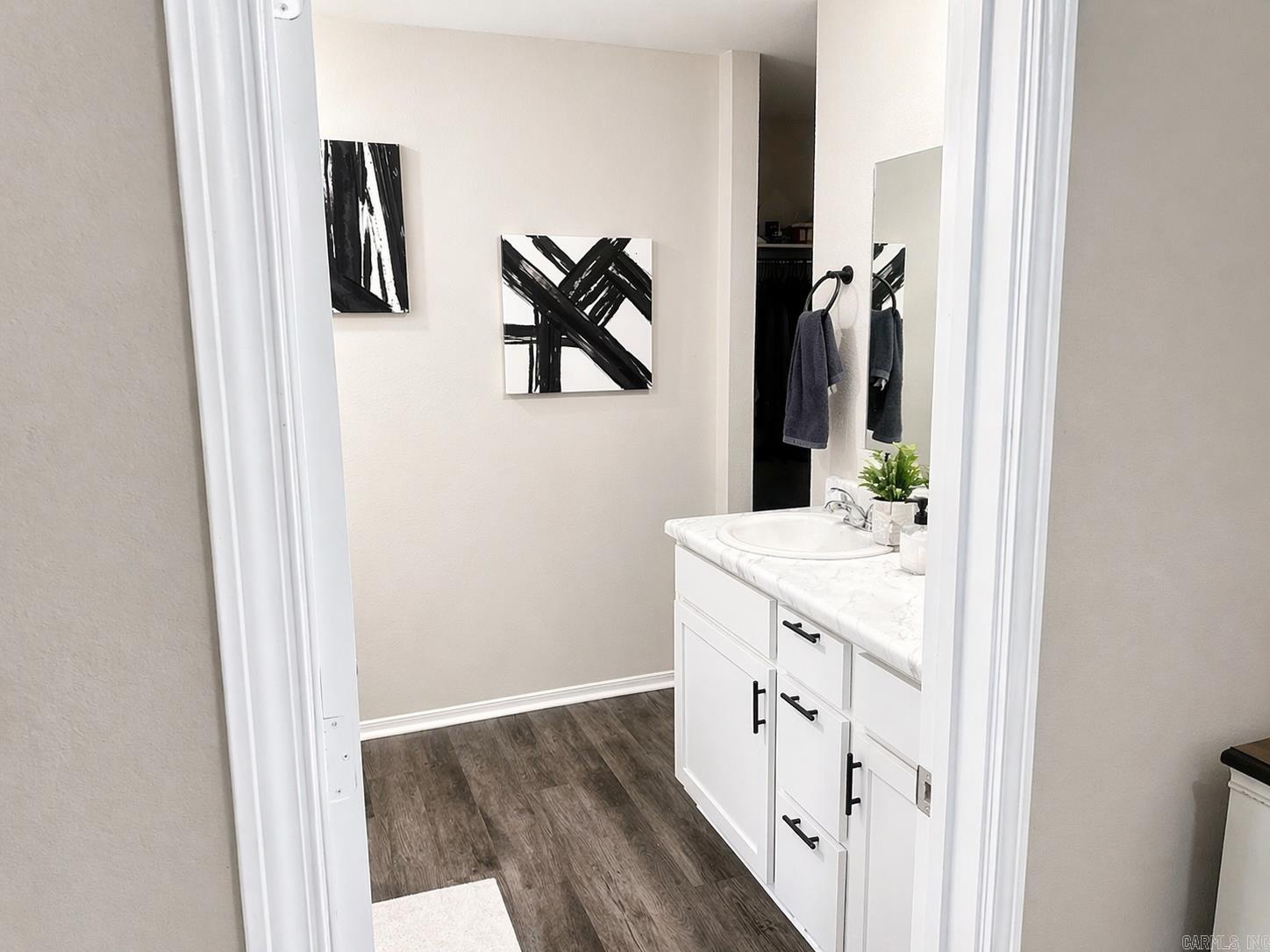 WHITE OAK CROSSING - Residential