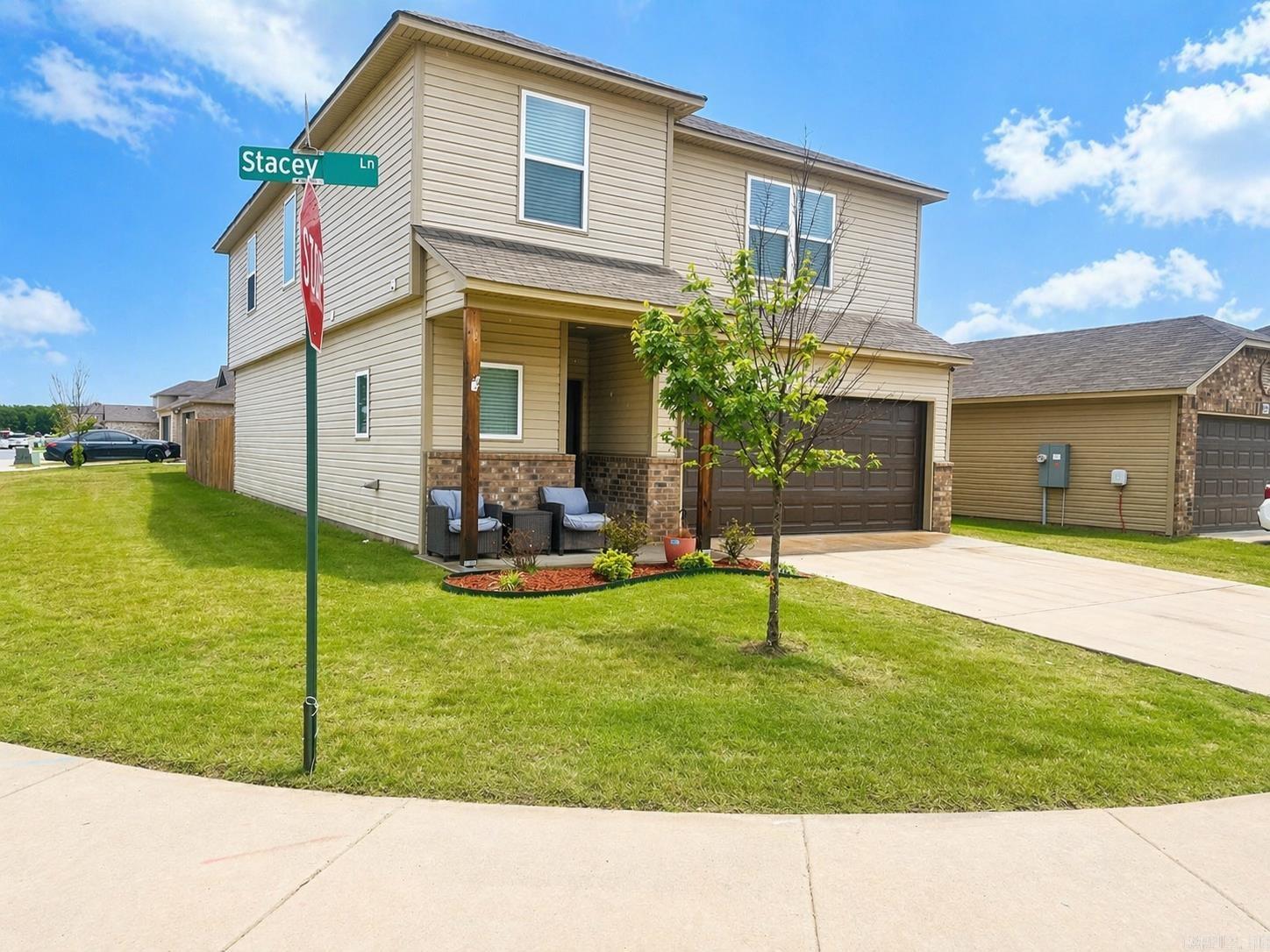 WHITE OAK CROSSING - Residential