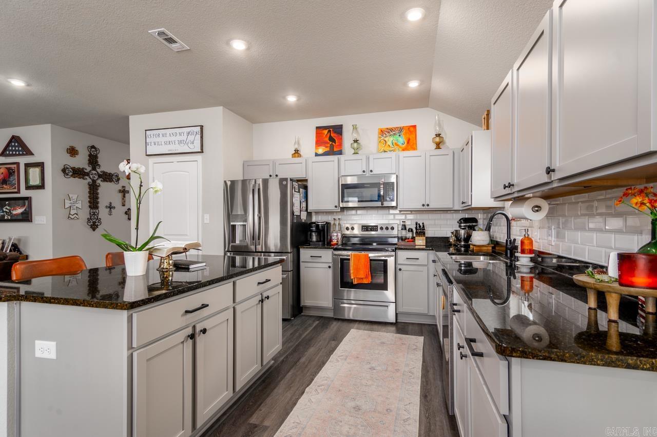 HOMESTEAD AT THE GAP PH 6 - Residential