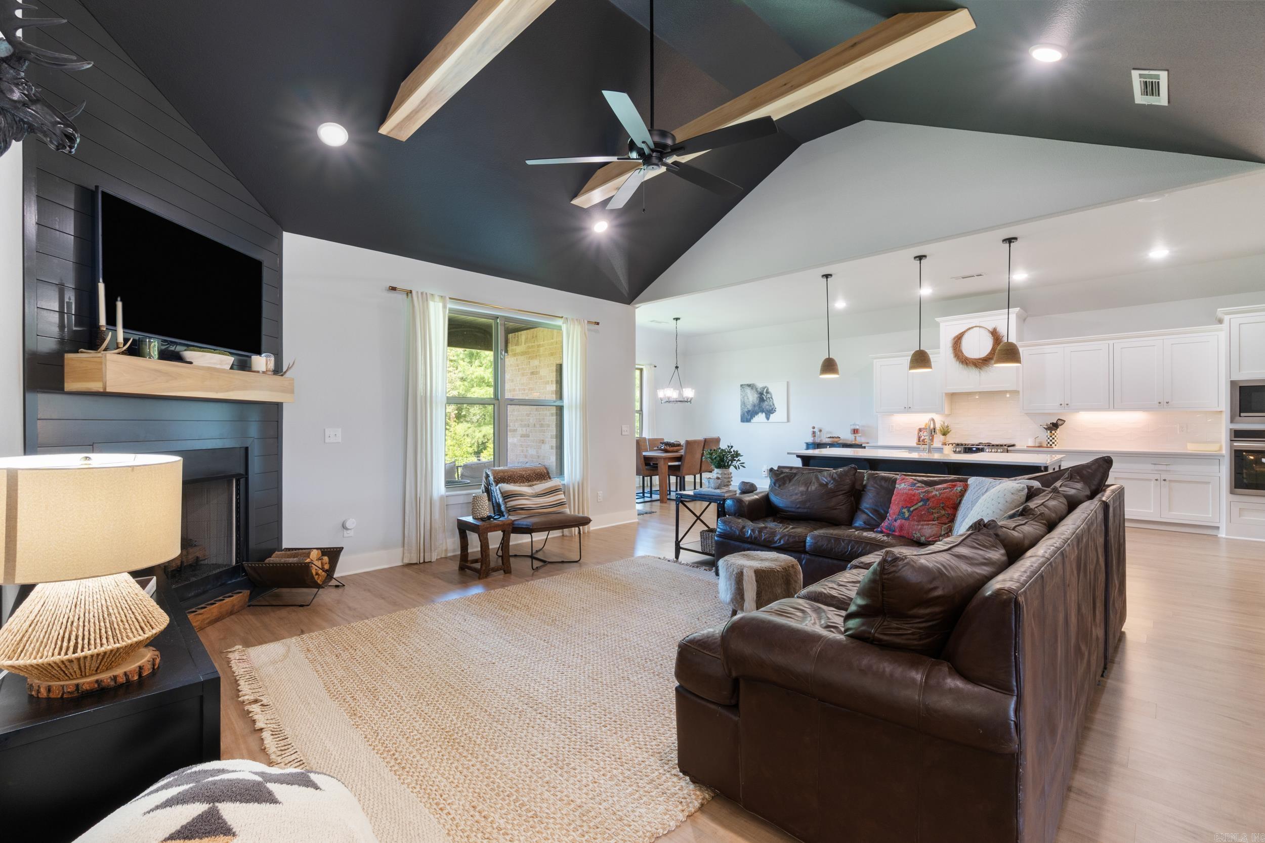 SUGAR CREEK SUBD. - Residential