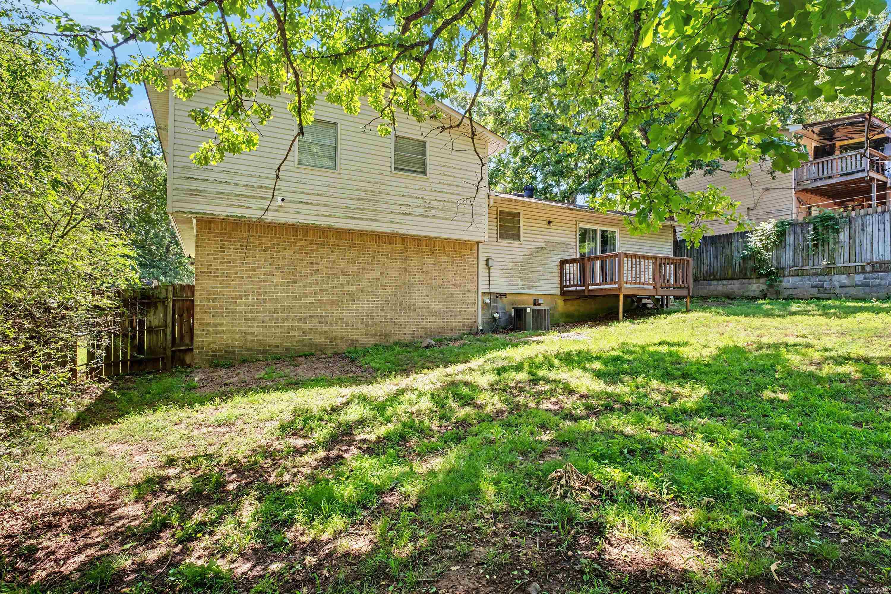 VERVACK HILLS - Residential