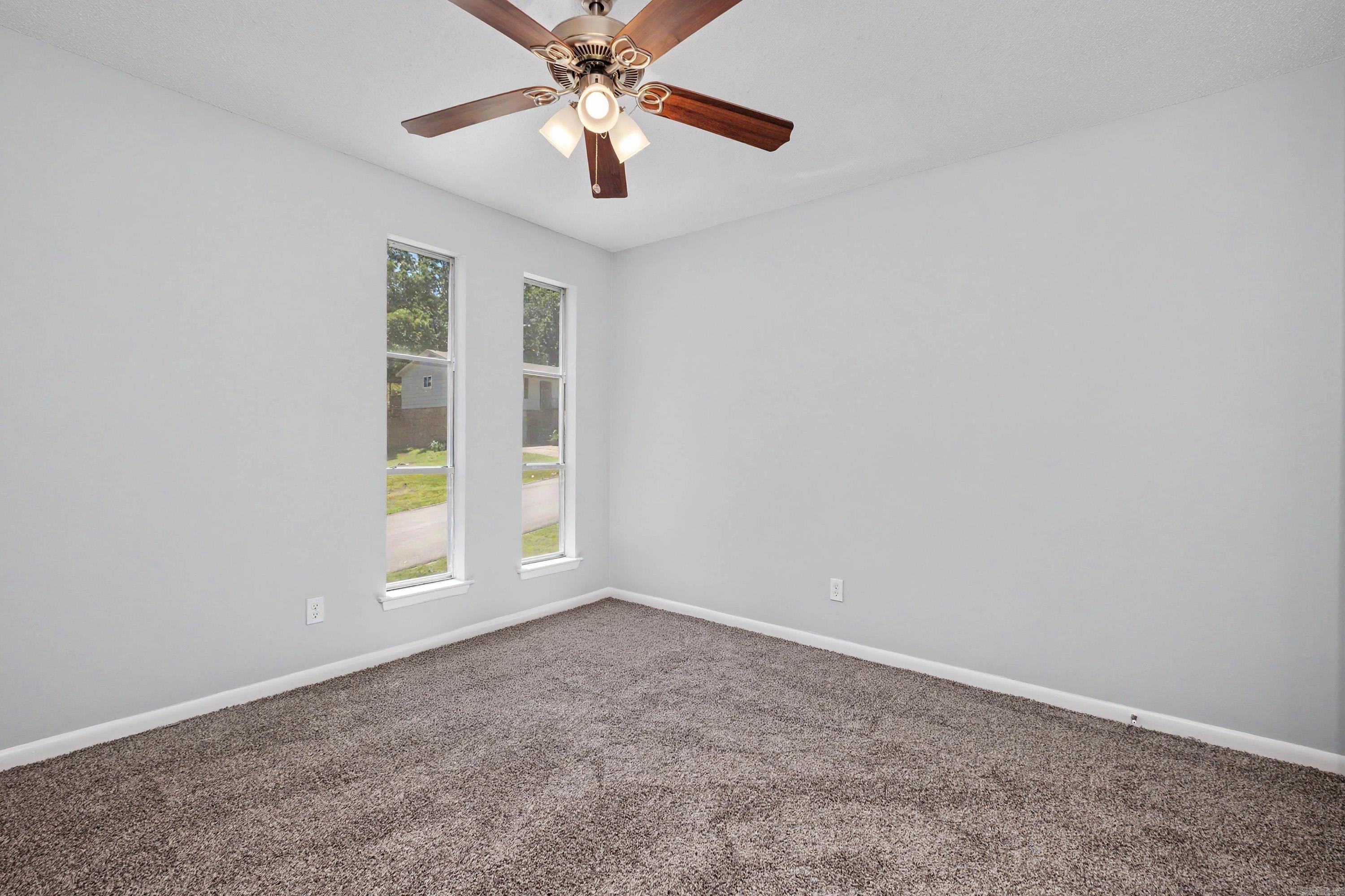 VERVACK HILLS - Residential
