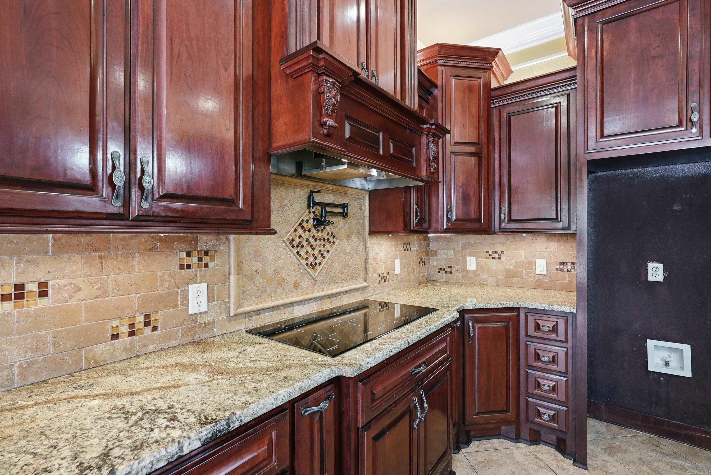 GREYSTONE - Residential