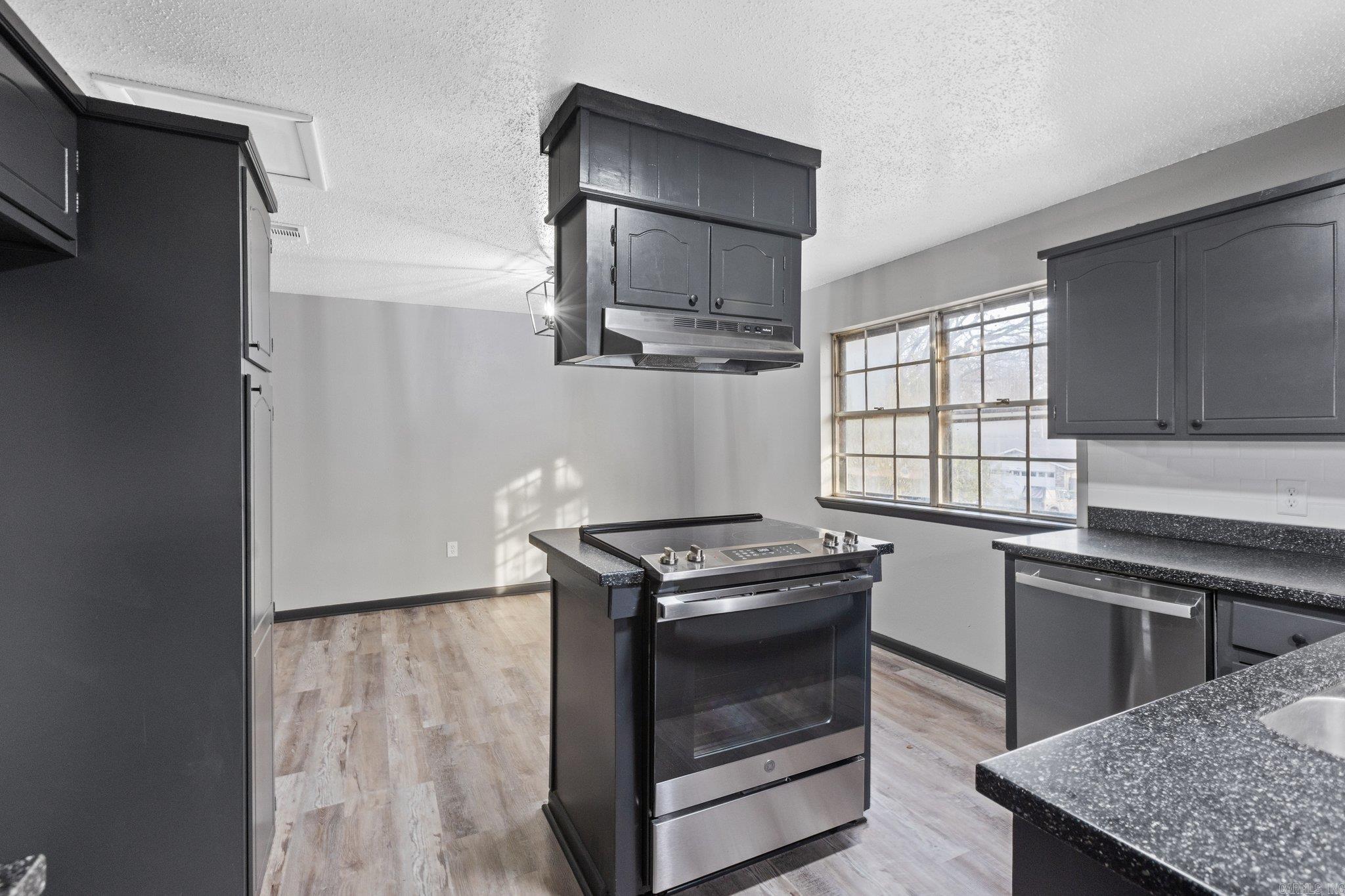 CEDARIDGE - Residential