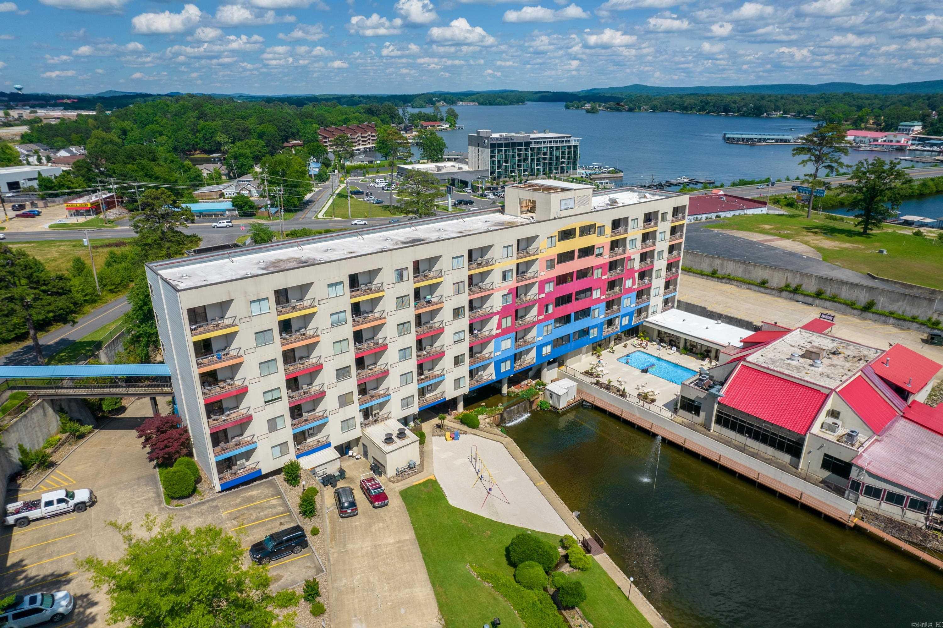 VISTA VILLAS at SUNBAY HPR - Residential
