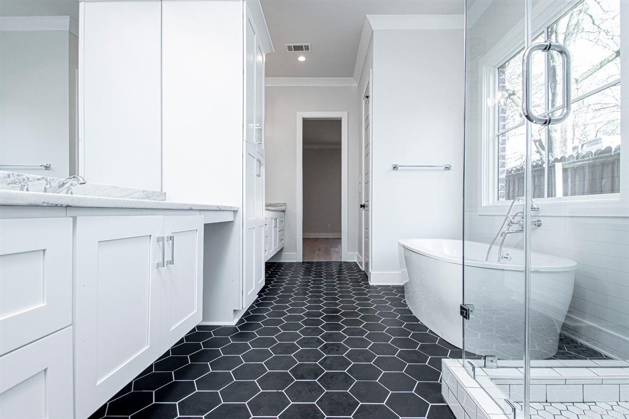 Hollywood - Residential