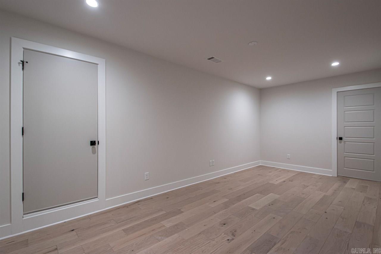 Hollywood - Residential