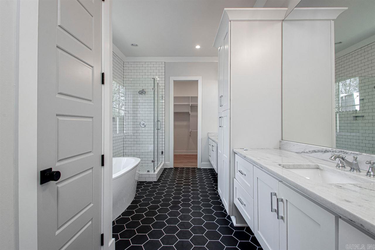 Hollywood - Residential