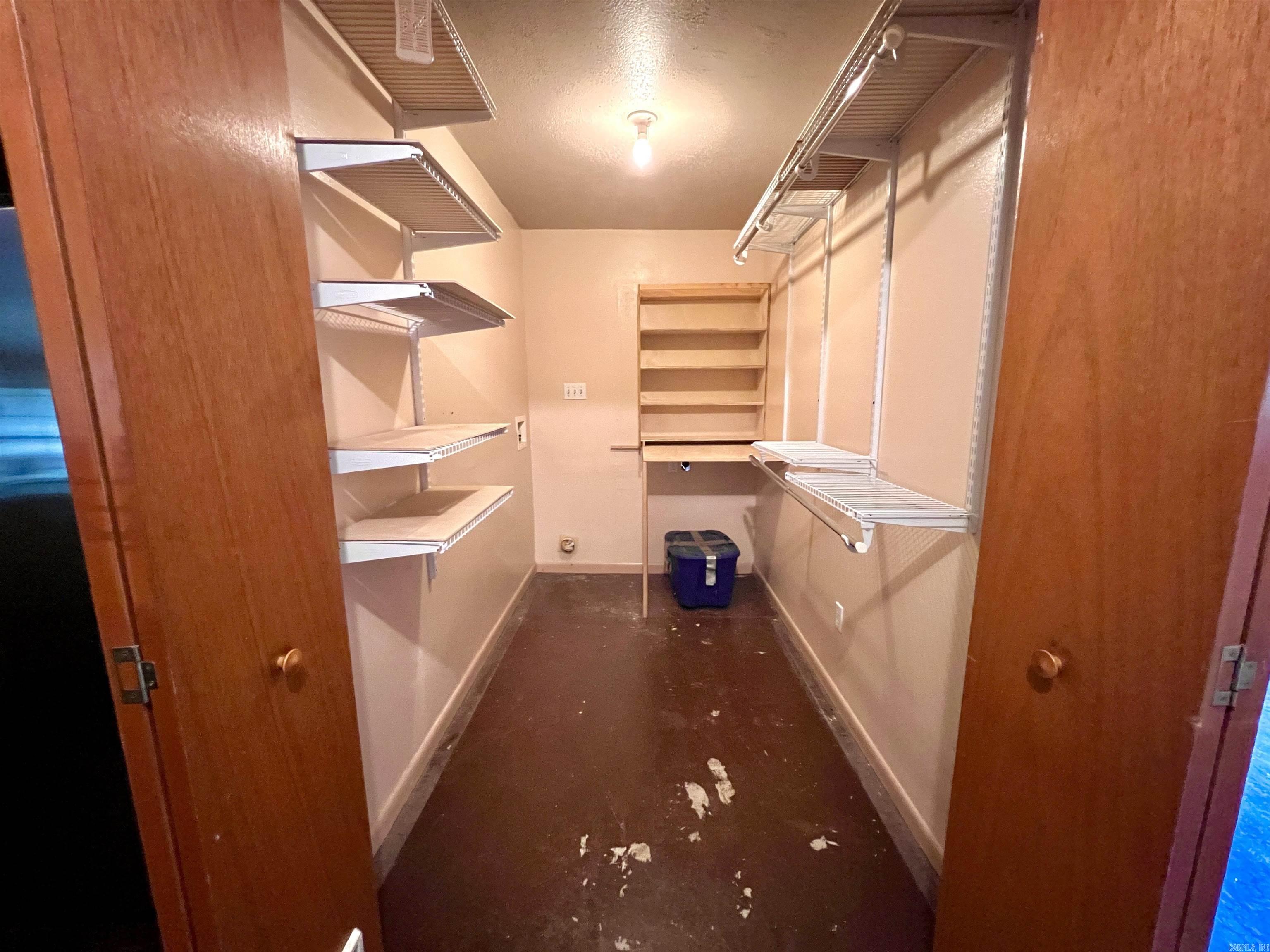 HOOVER FARMS - Residential