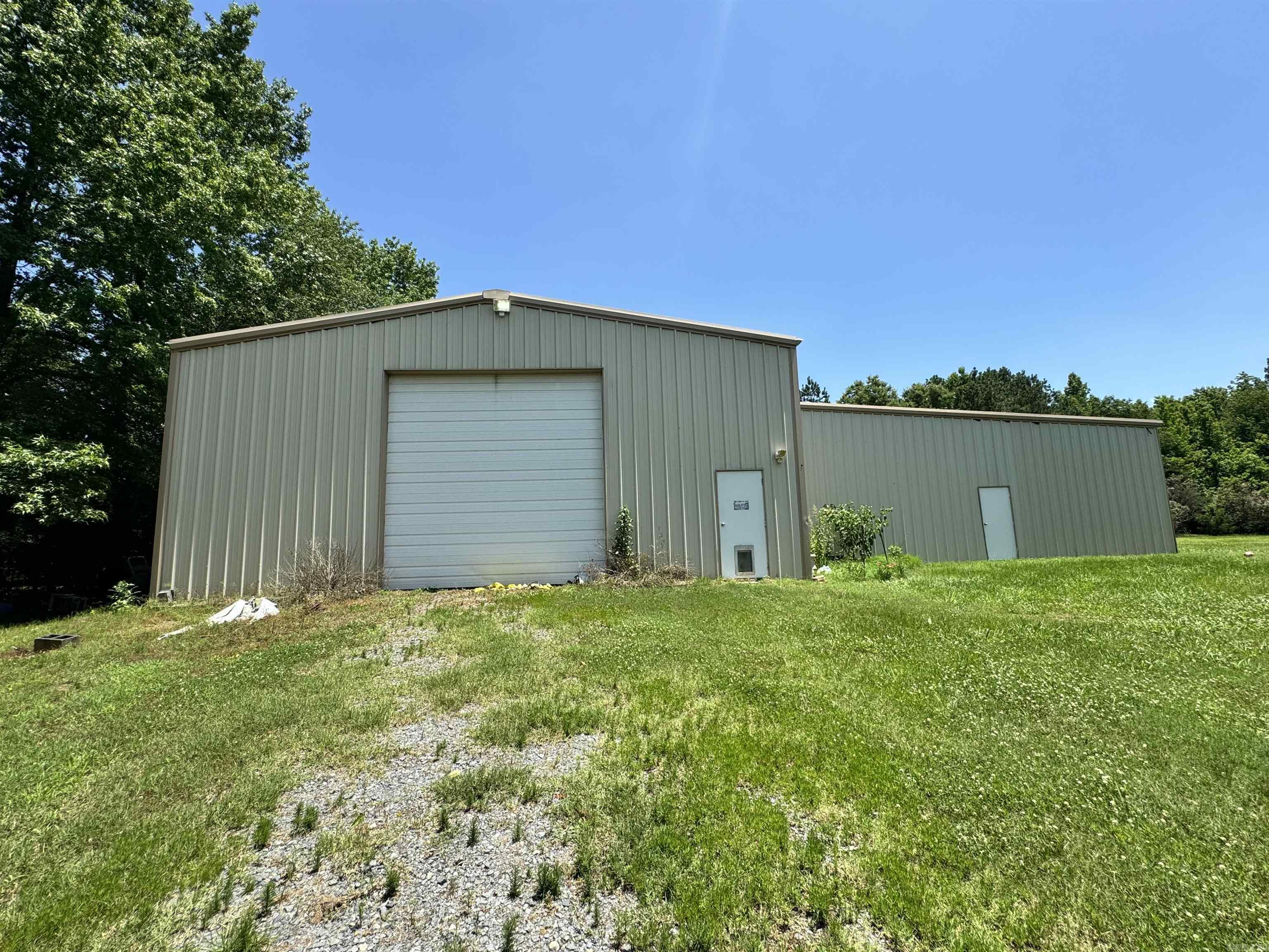 HOOVER FARMS - Residential