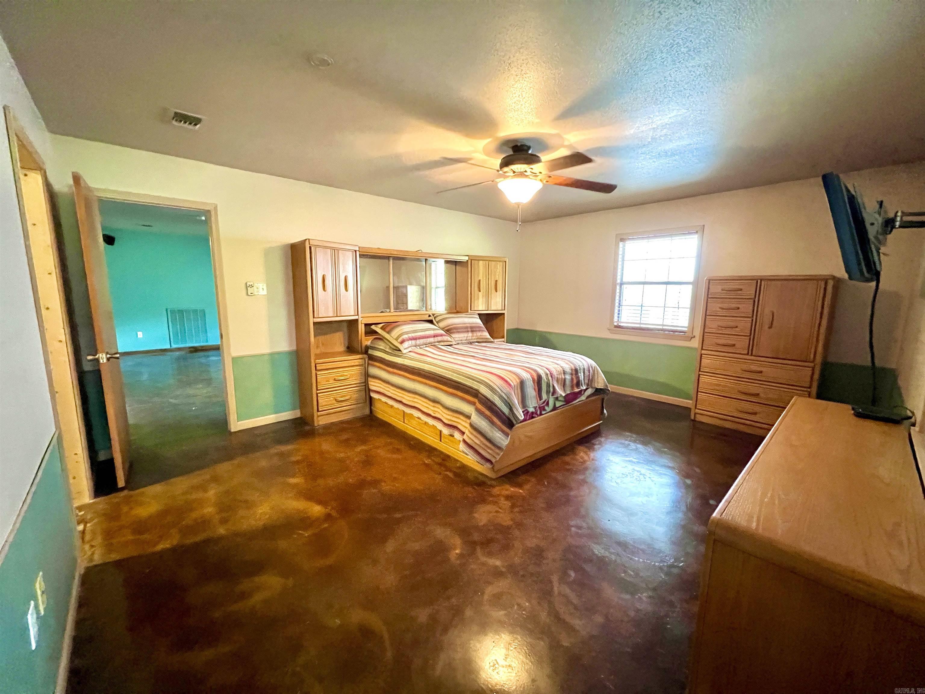 HOOVER FARMS - Residential