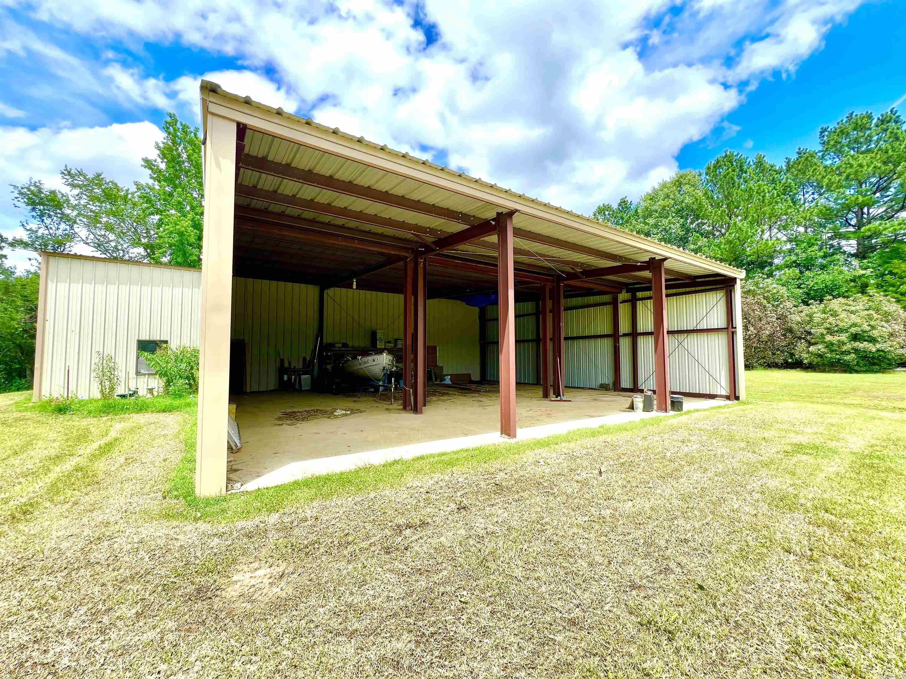 HOOVER FARMS - Residential