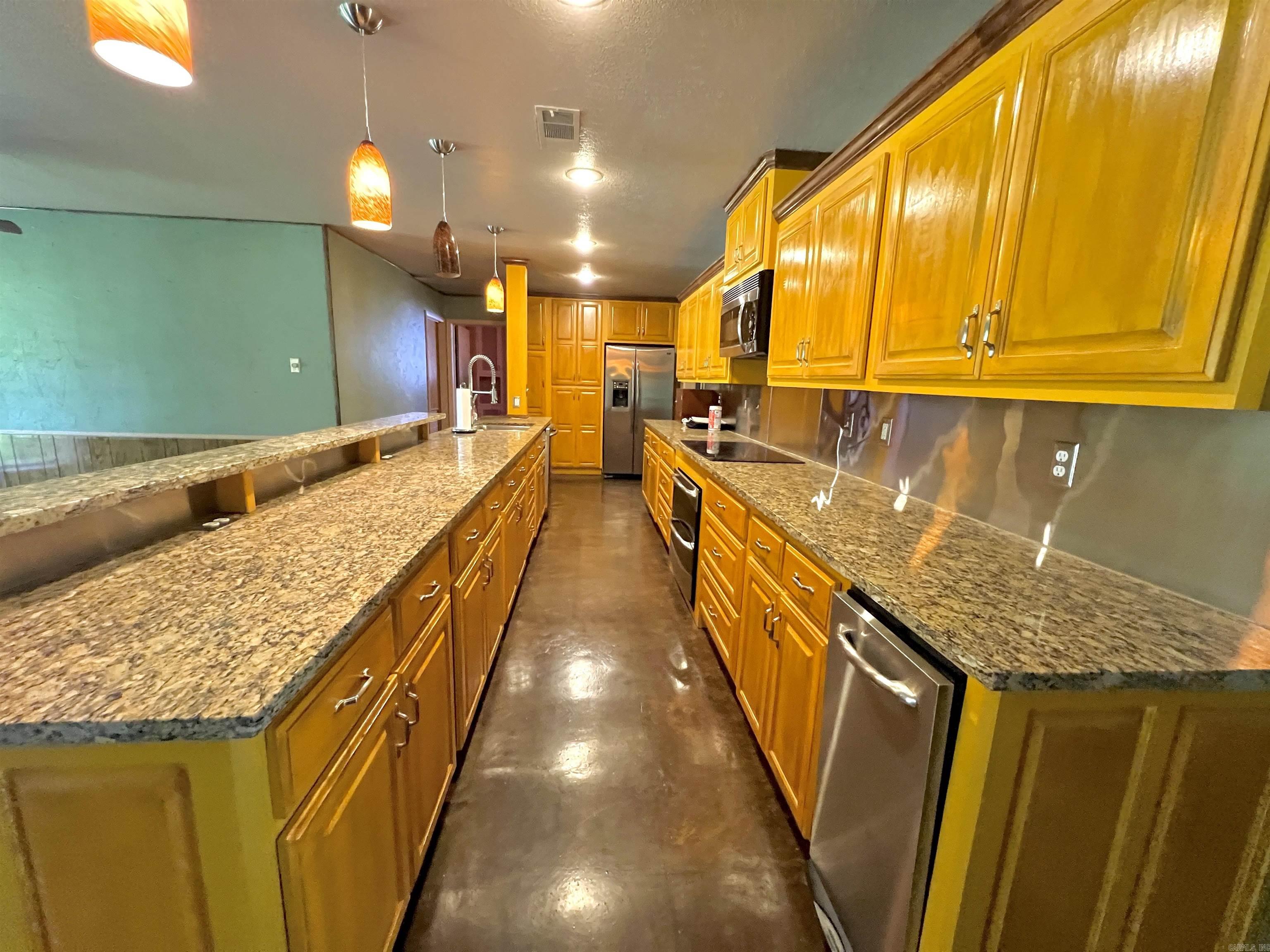 HOOVER FARMS - Residential