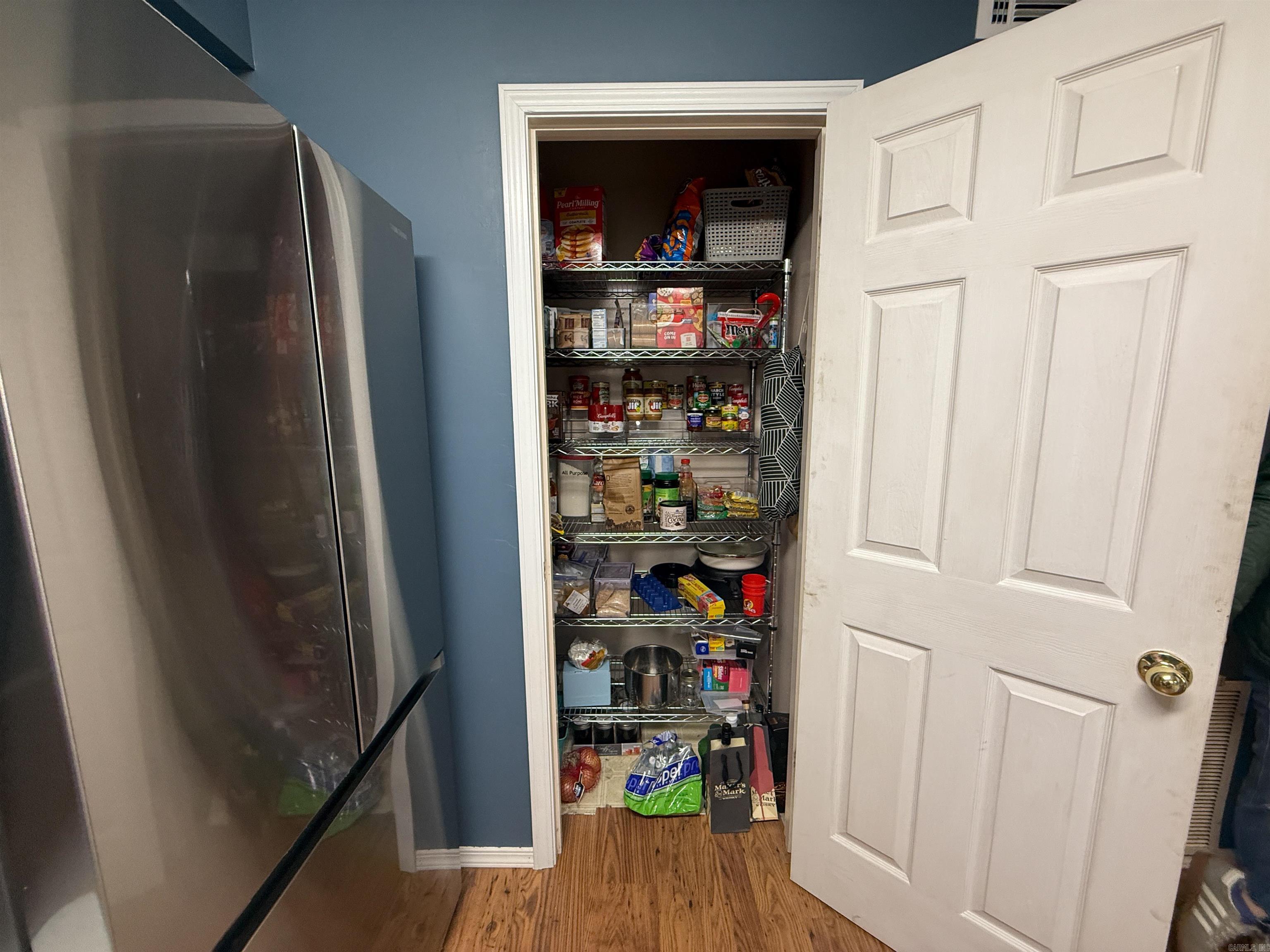 LAKEHILL - Residential