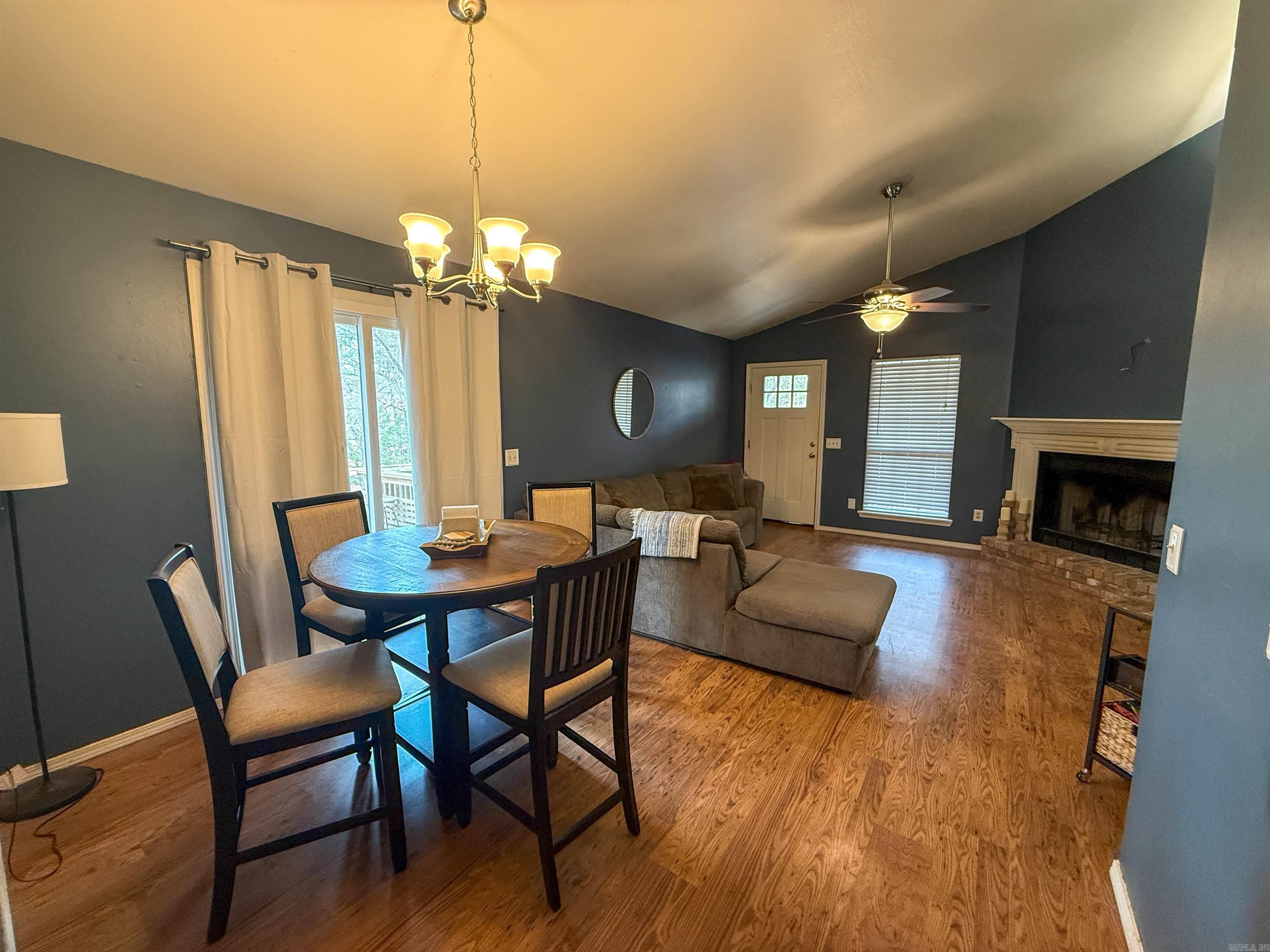 LAKEHILL - Residential