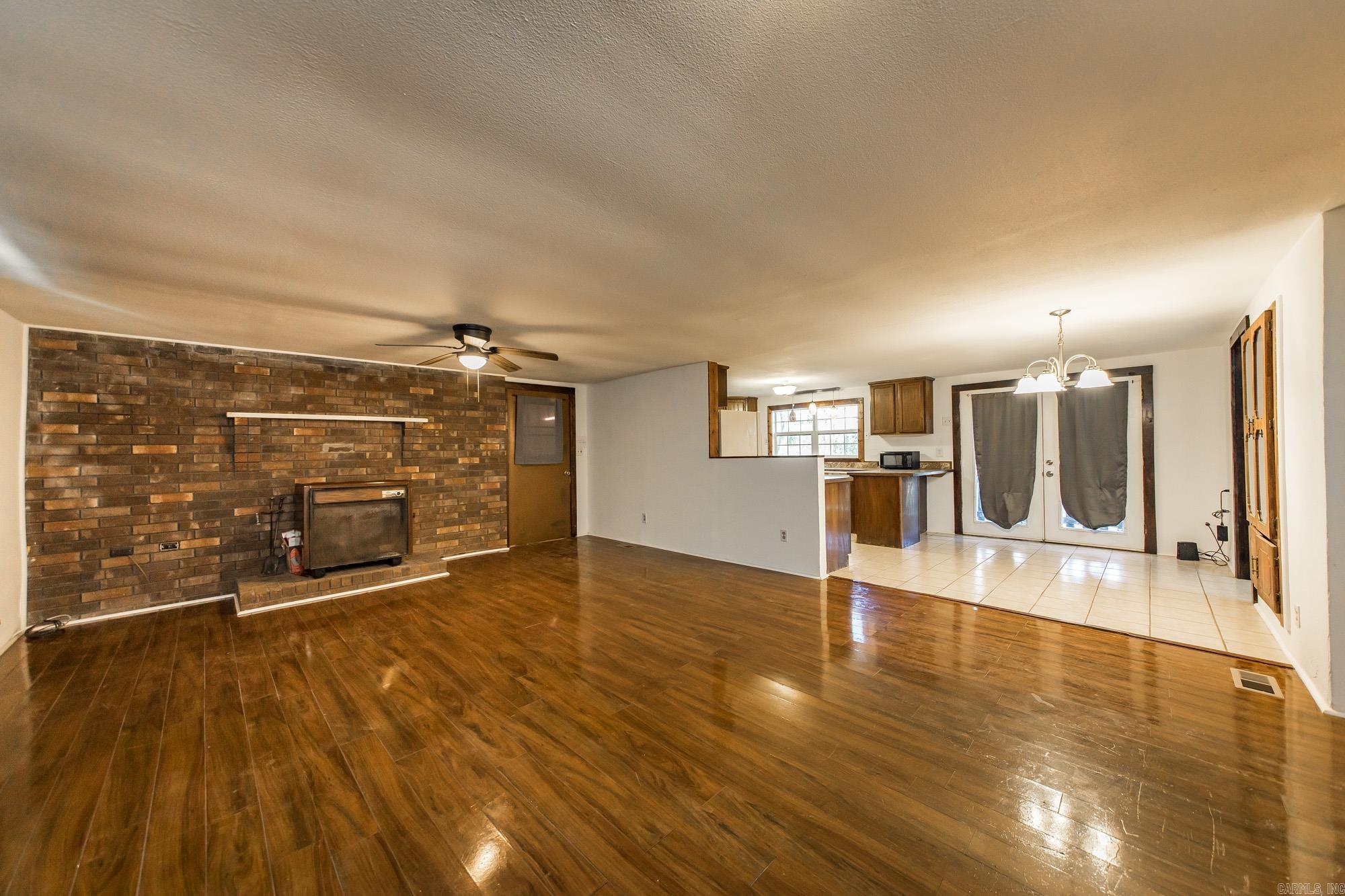 OAKDALE (MAGNET) - Residential